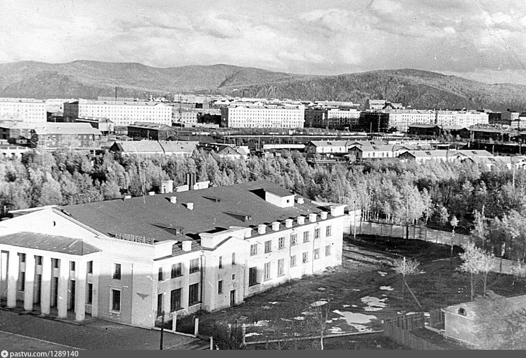 История комсомольска. Комсомольск-на-Амуре 1937. Город Комсомольск-на-Амуре Хабаровского края. Посёлок Амурсталь Комсомольск на Амуре. Старый город Комсомольск на Амуре.