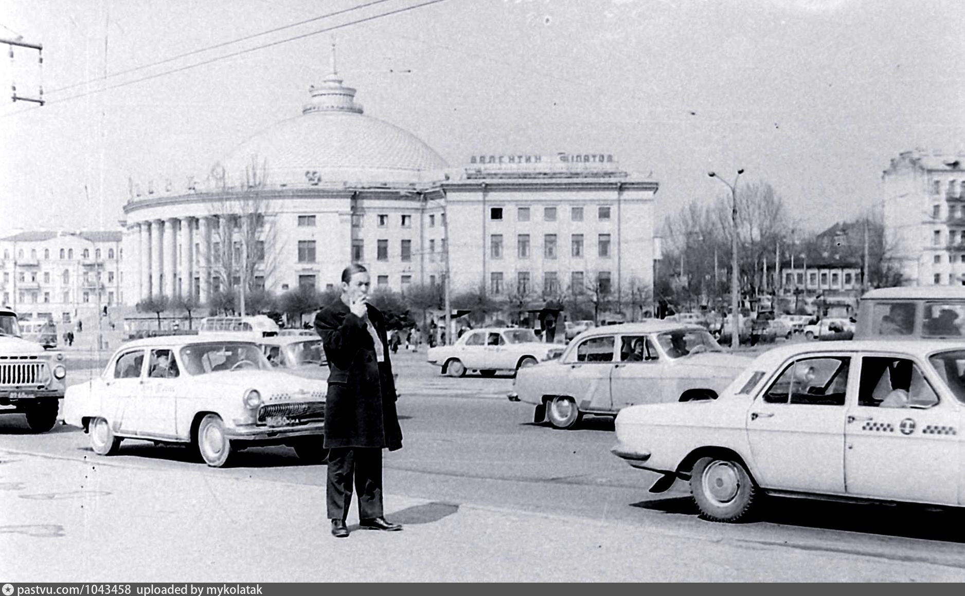 Победа 1975. ГАЗ-21 Волга такси СССР. Волга 24 такси СССР. Такси СССР Москва. 1965 Год Россия.