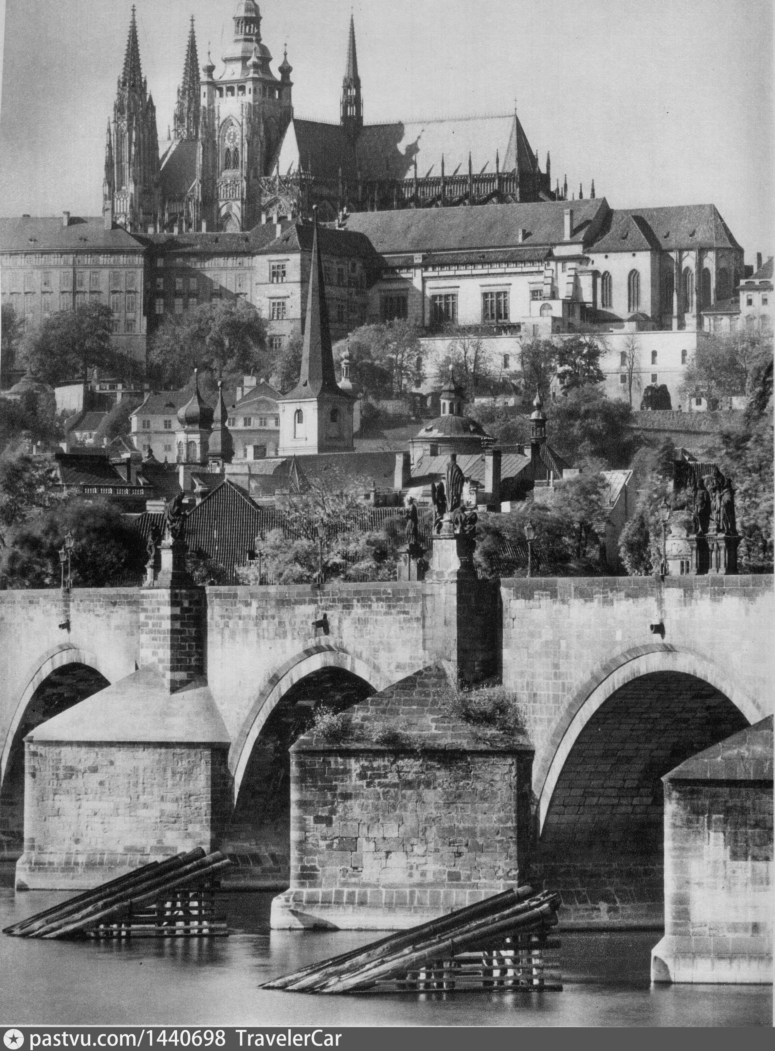 Прага начало 20 века. Прага 1900. Прага 20 век. Старые фото праги. Прага 19 века.