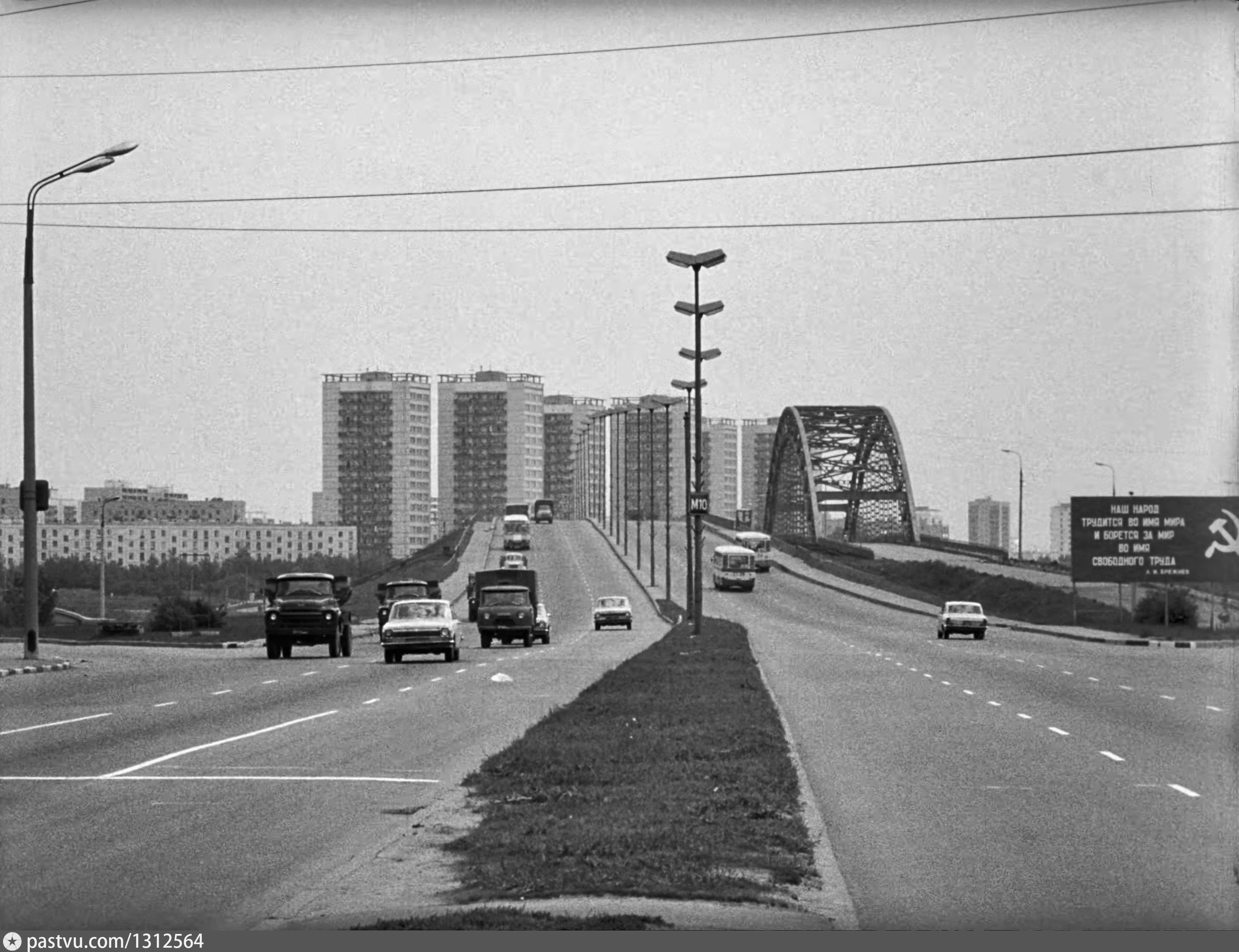 Ленинградский мост. Ленинградское шоссе 1990. Ленинградское шоссе 1959. Мост Ленинградское шоссе. Ленинградское шоссе в 1941.