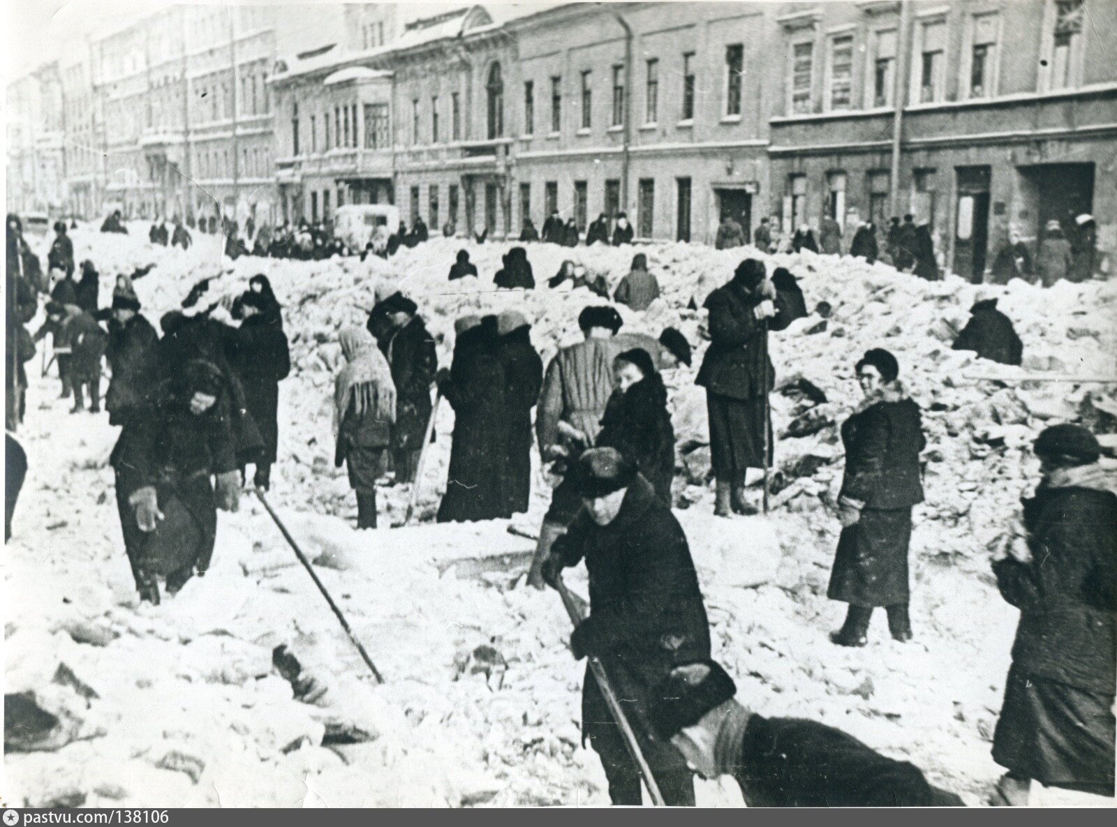 Блокадный. Война 1941-1945 блокада Ленинграда. Блокада Ленинграда 1942 год. Блокада Ленинграда ленинградцы.