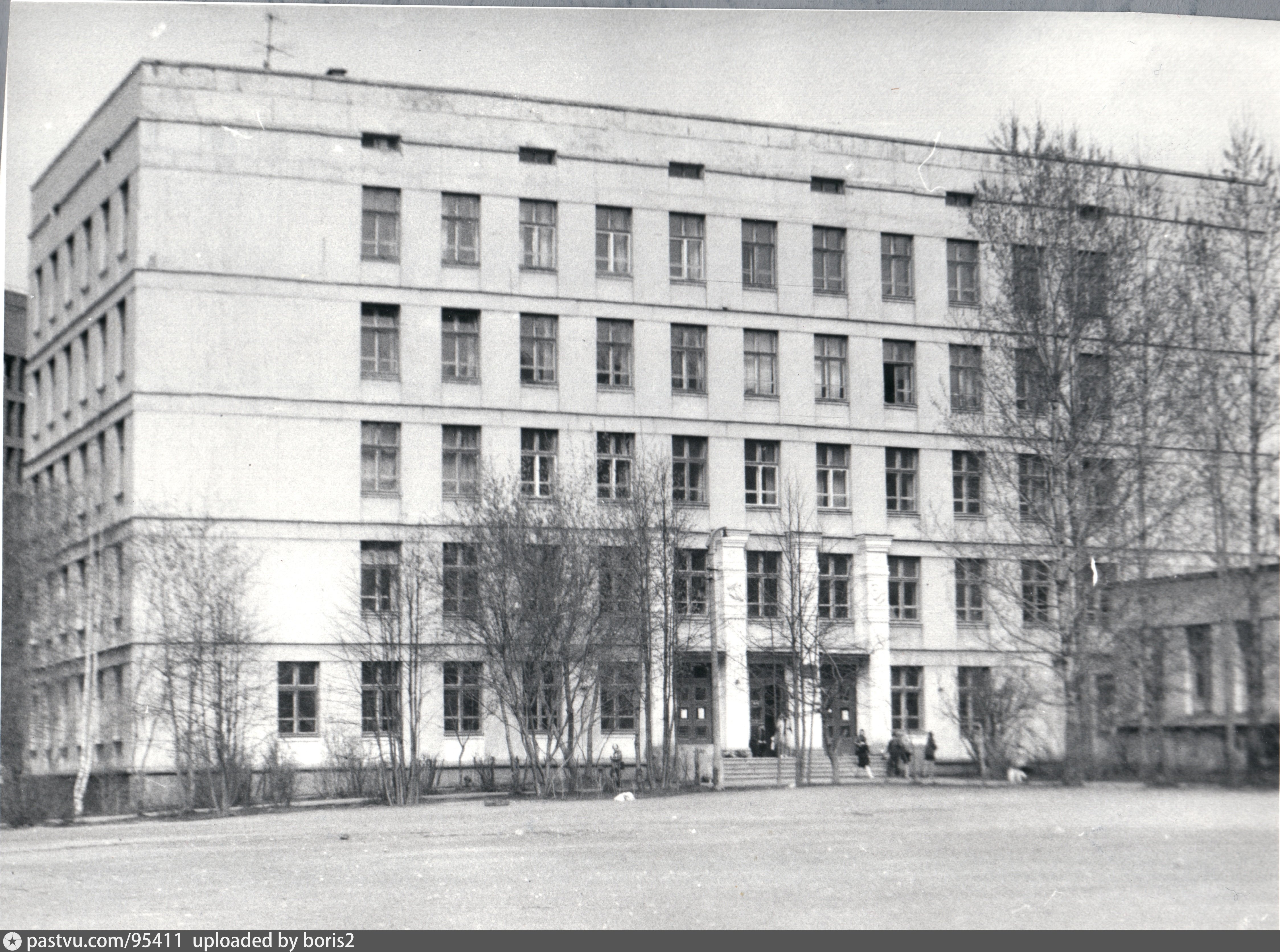 старые школы москвы
