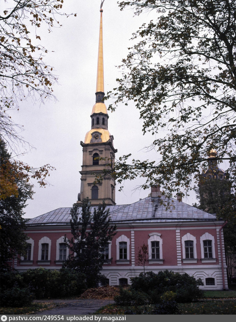 Комендантский дом Петропавловская крепость. Комендантский дом. Комендантский дом (Выборг).