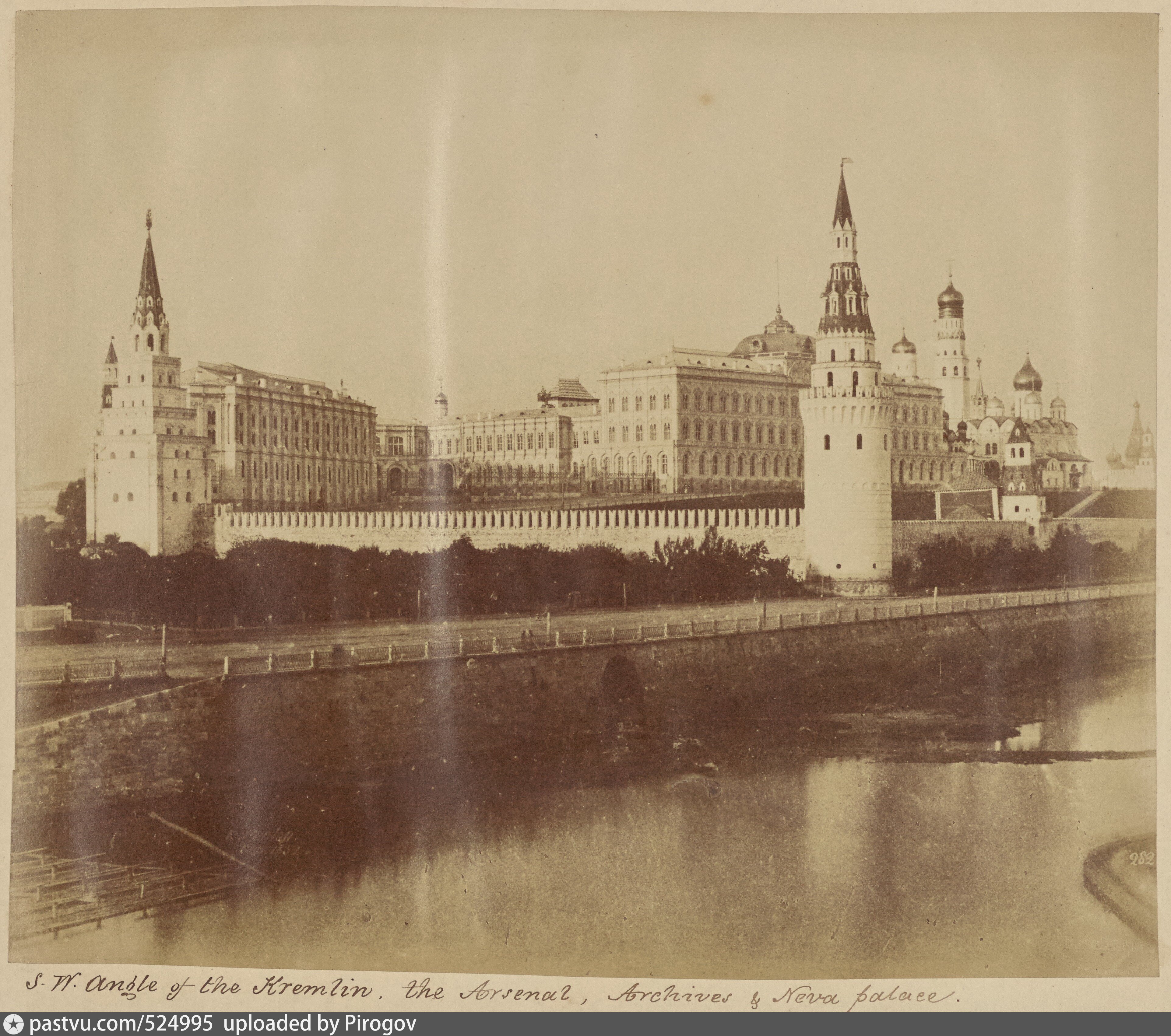 Москва первые. Москва 1852 Роджер Фентон. Москва 1852. Кремль Москва 1852. Московский Кремль 1850.