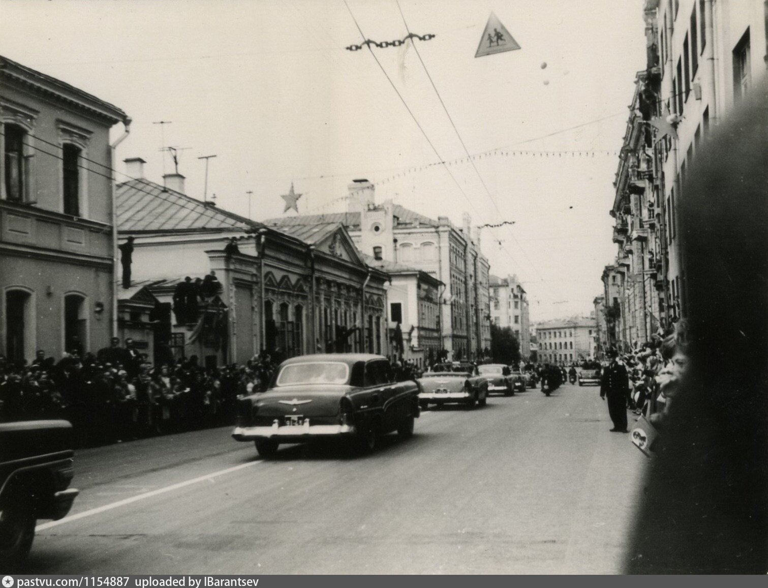 1963 г. Ул. Терешковой и ул. Быковского. Старые фото Ярославля улица Терешковой и Суркова.