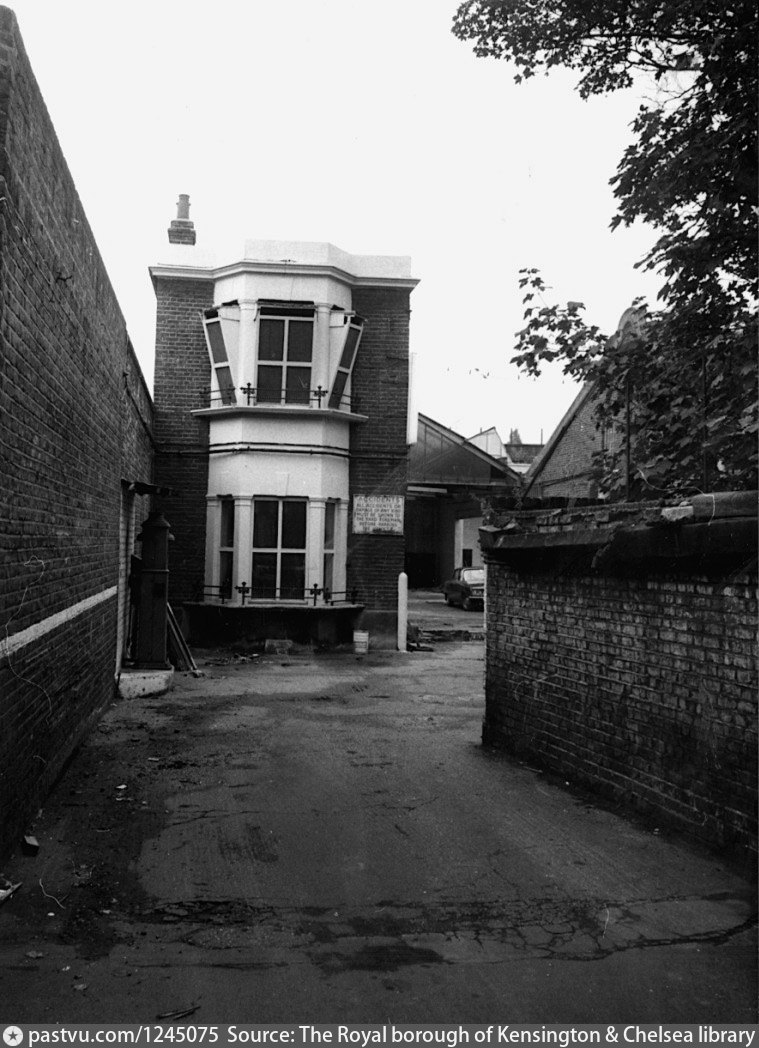 Lancaster Road. Royal Borough of Kensington and Chelsea offices