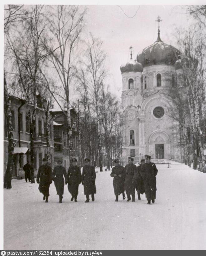 Церковь в Гатчине на Соборной