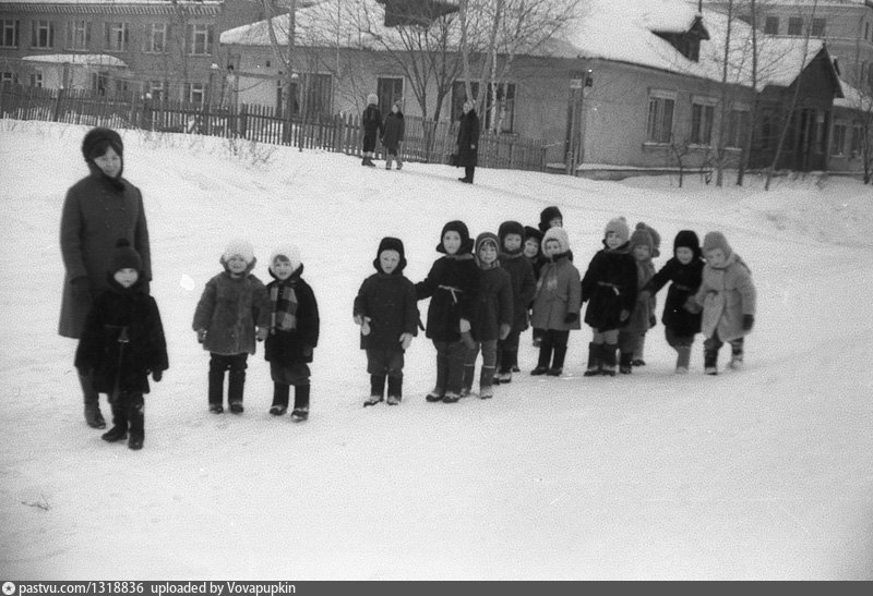 Первый поселок первый фото