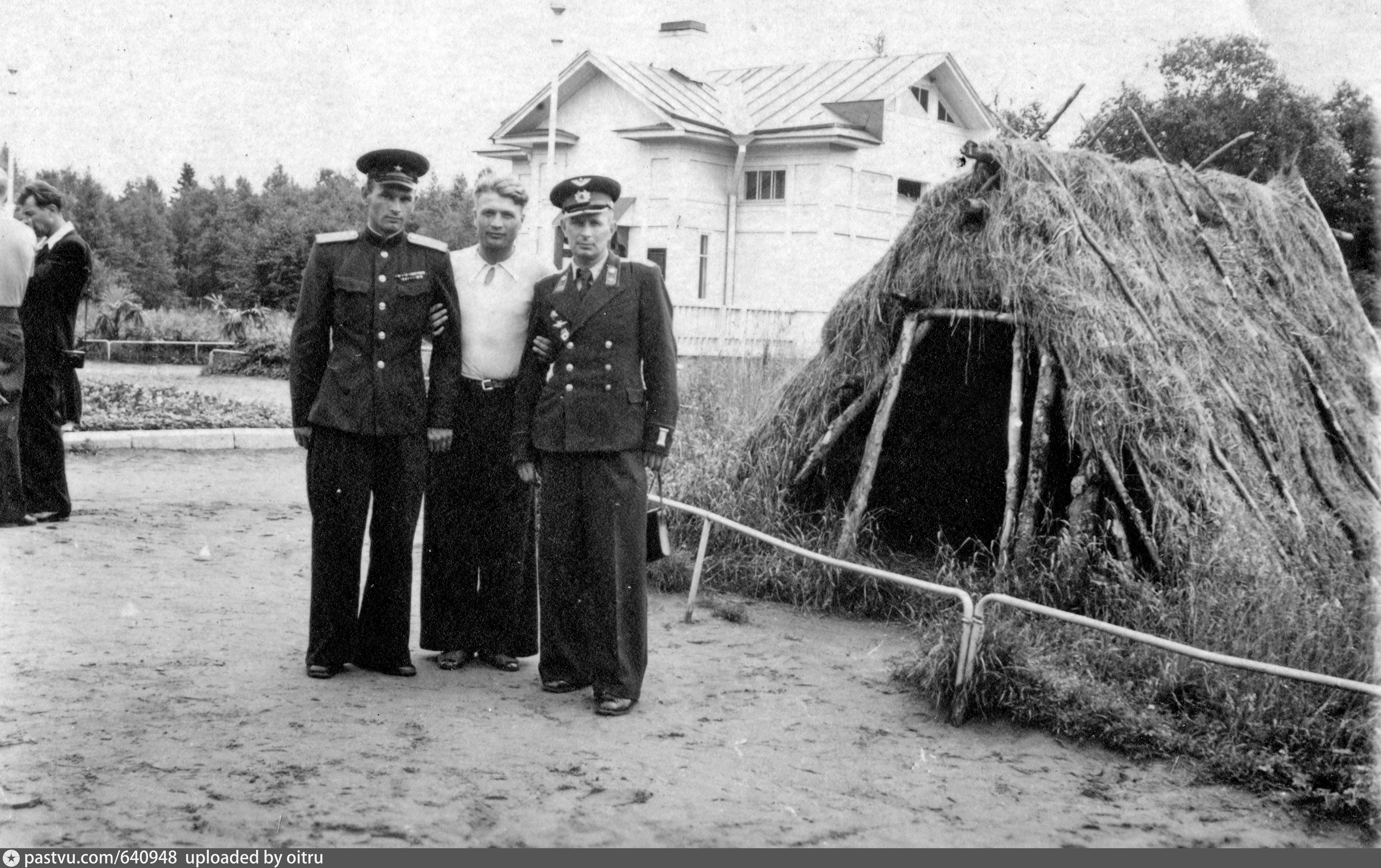 музей шалаш ленина в разливе