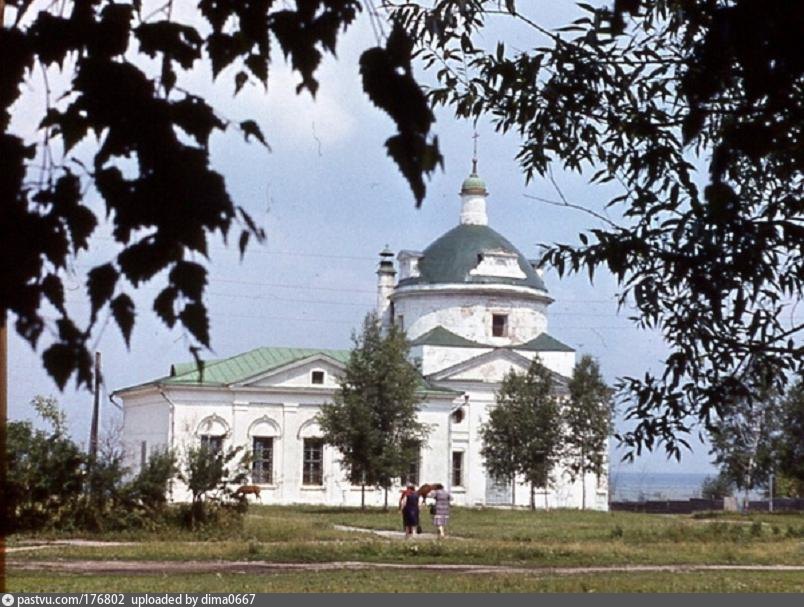 Константиново храм. Казанская Церковь Константиново. Храм Казанской иконы Божией матери село Константиново. Церковь в селе Константиново Рязанской области. В Галушино Раменский район Церковь в Константиново.