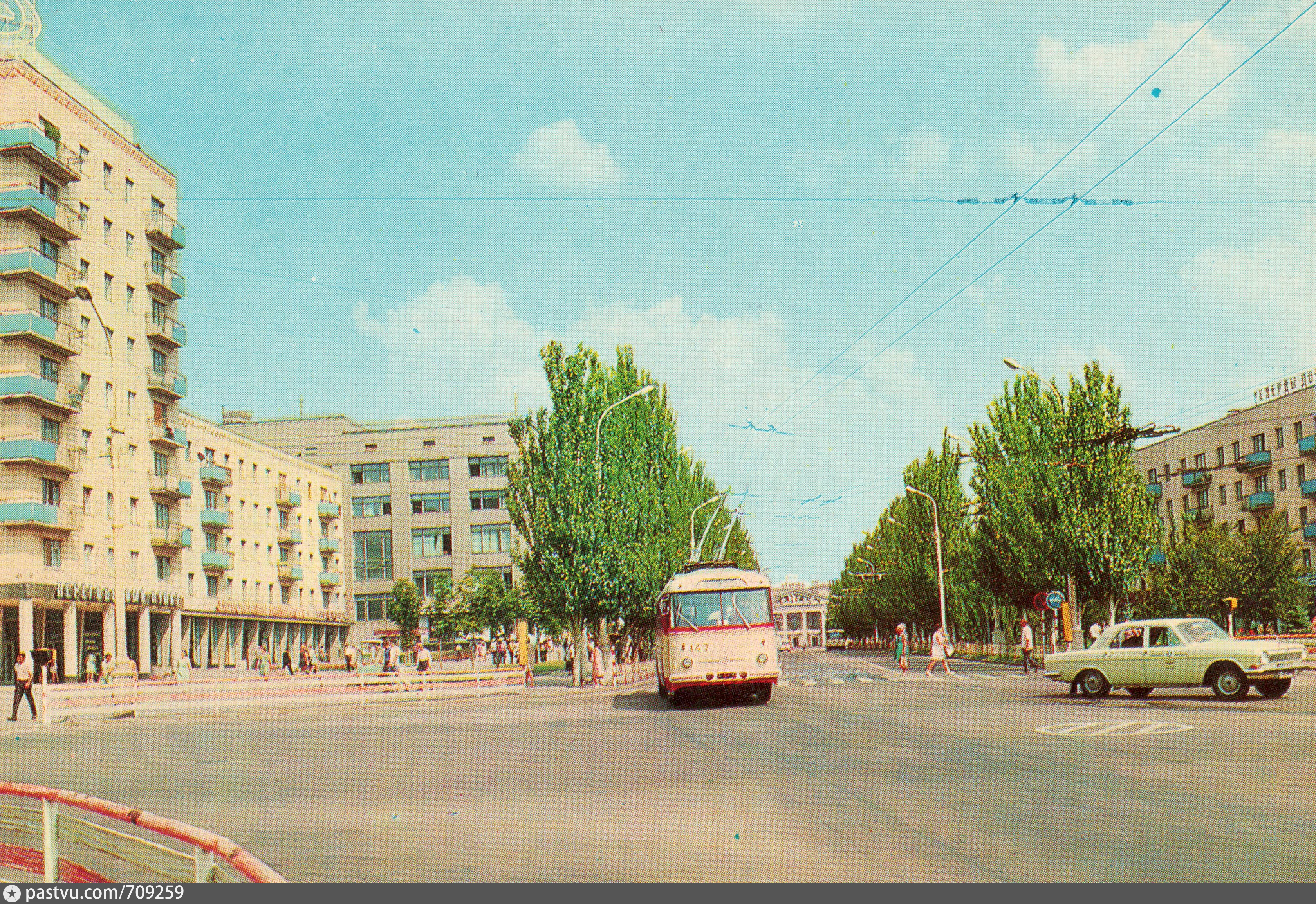 Старое названия советских городов. Город Жданов Украина. Мариуполь СССР проспект Ленина. Жданов Мариуполь. Город Жданов Донецкой области.