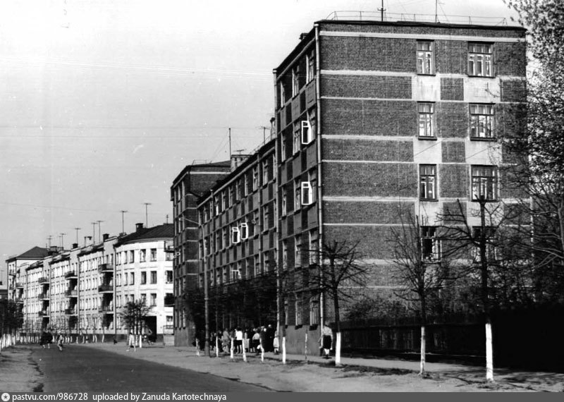 Рабочий иваново. Иваново, Октябрьская улица, 3/70. Рабочий поселок в Иваново-Вознесенске. Иваново ул Октябрьская. Октябрьская 3/70 Иваново.