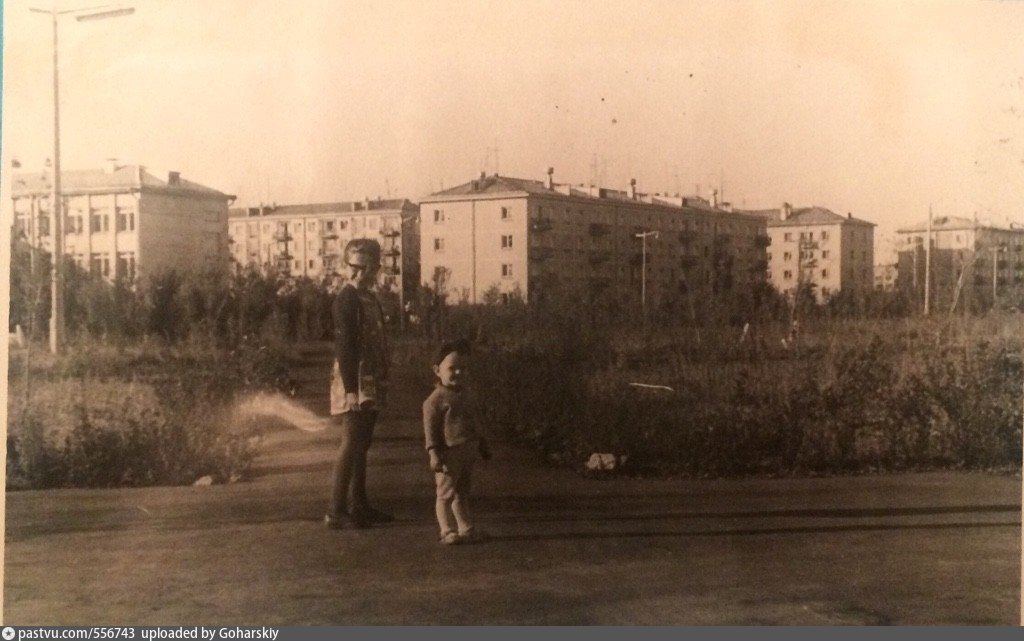 Челябинск 65. Улица Бажова Озерск. Челябинск 1967. Улица Бажова кинотеатр Север.