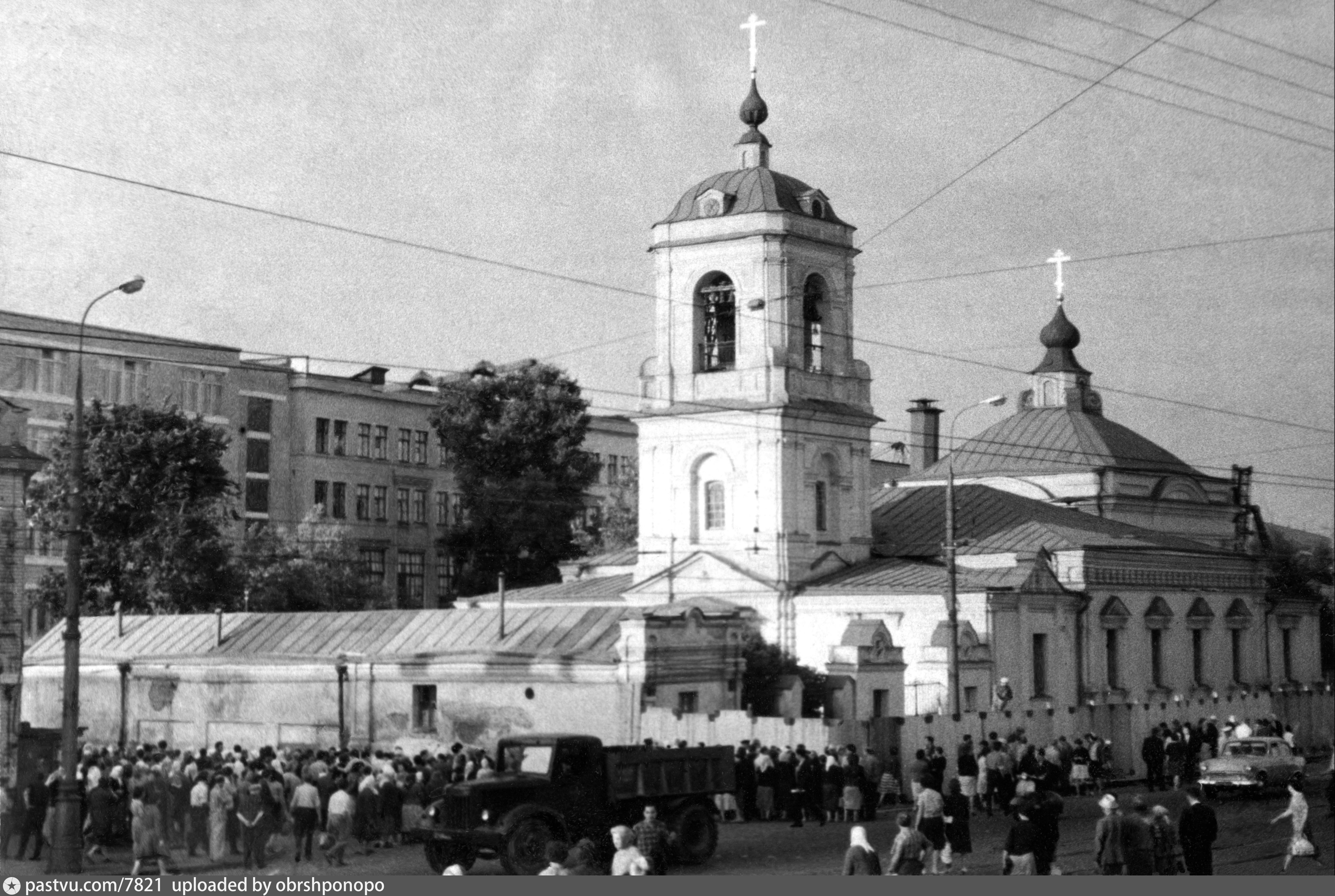 Церковь на преображенской площади