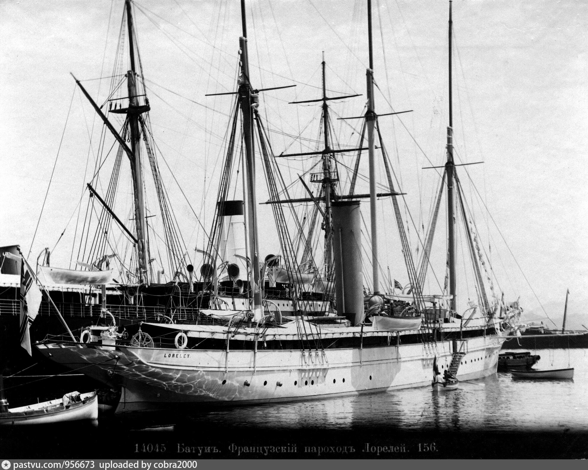 Французский пароход. Паровая яхта Астарта. Первые паровые яхты.