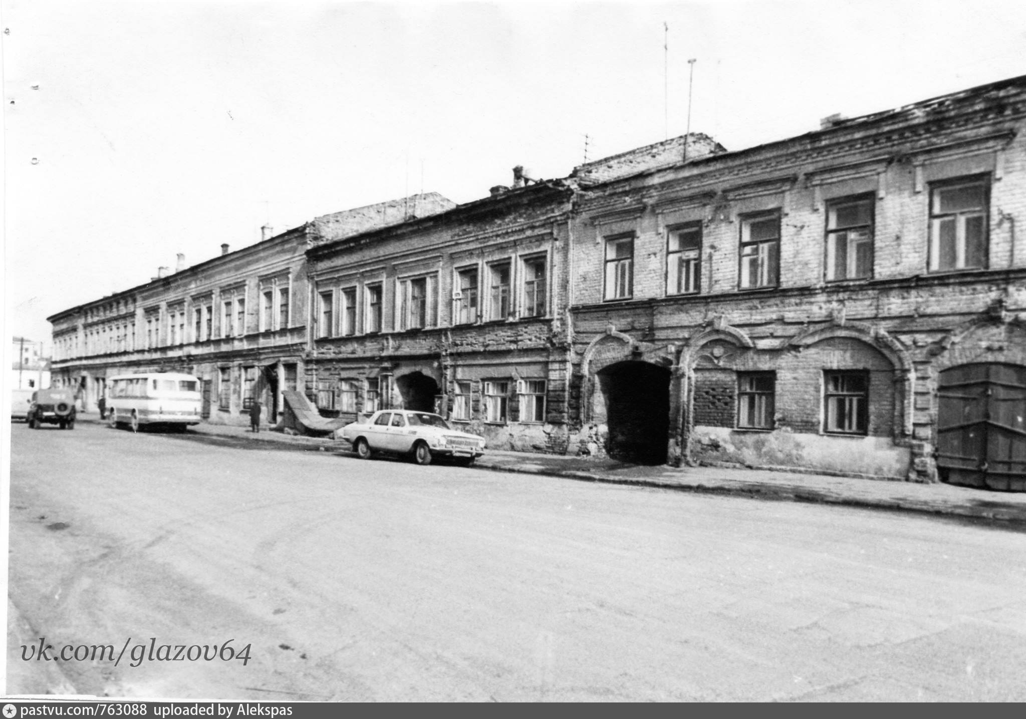 Улица парижской коммуны. Улица Парижской Коммуны Тула. Казань, ул. Парижской Коммуны, 18а. Улица Парижской Коммуны Иваново 1970. Тула Заречье Парижской Коммуны.