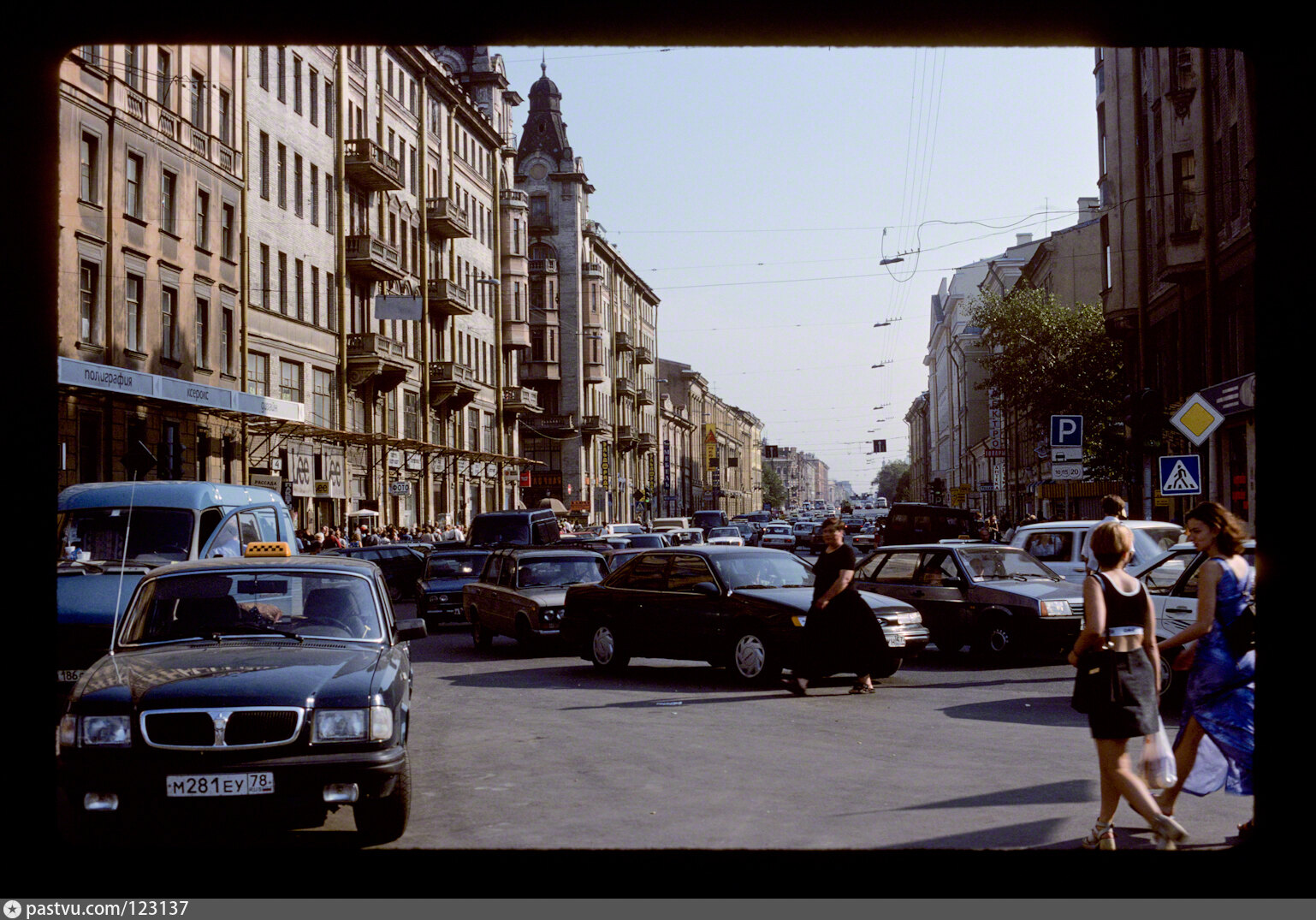 Фото 1999 года. Сенная площадь Санкт-Петербург 90-е. Сенная площадь 2000. Санкт-Петербург 1999. Сенная площадь СПБ 2000 год.