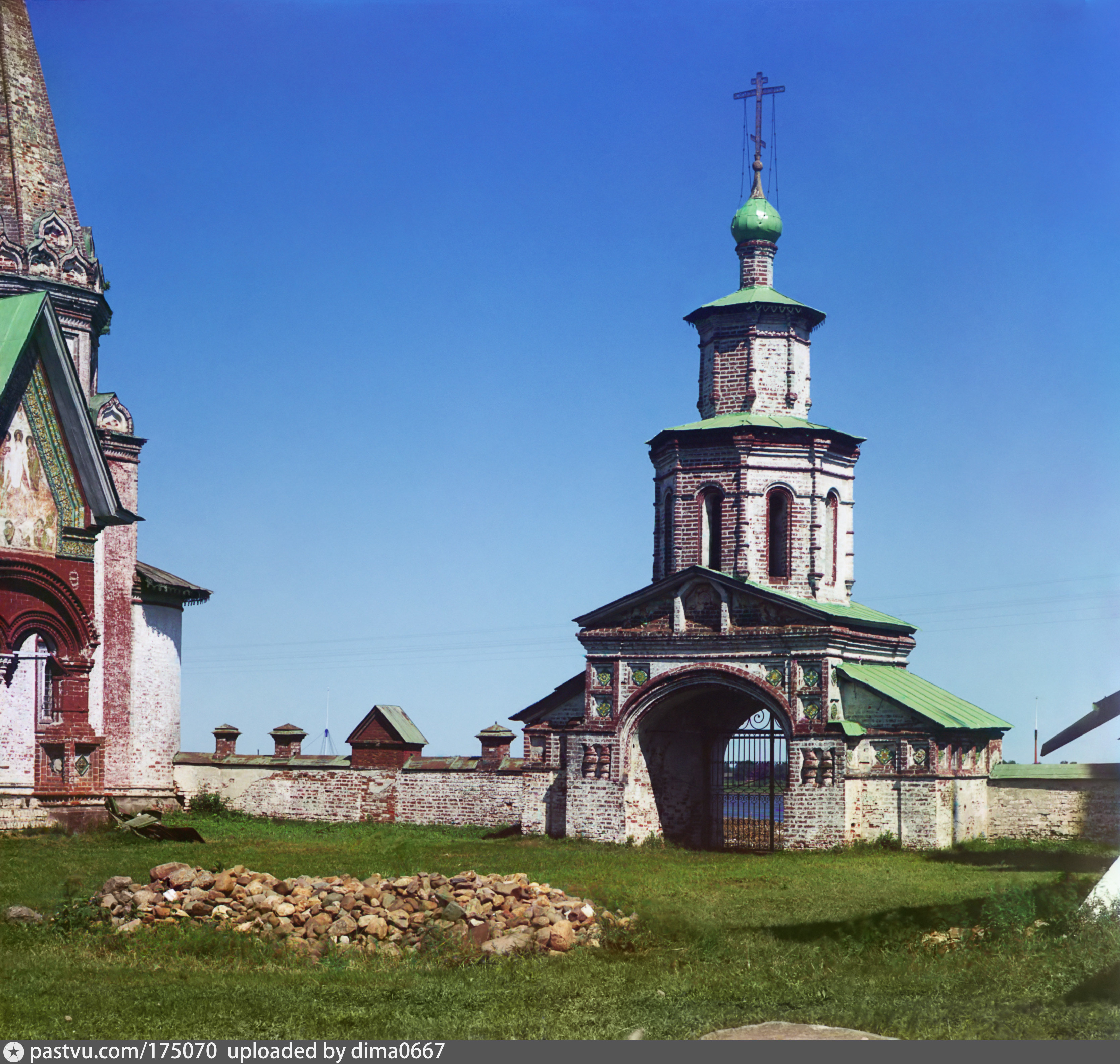 Прокудин горский фото. Прокудин Горский Церковь Иоанна Златоуста. Ярославль Церковь Златоуста Прокудин Горский. Церкви Ярославля на фото Прокудина Горского. Прокудин-Горский Российская Империя храмы и церкви.