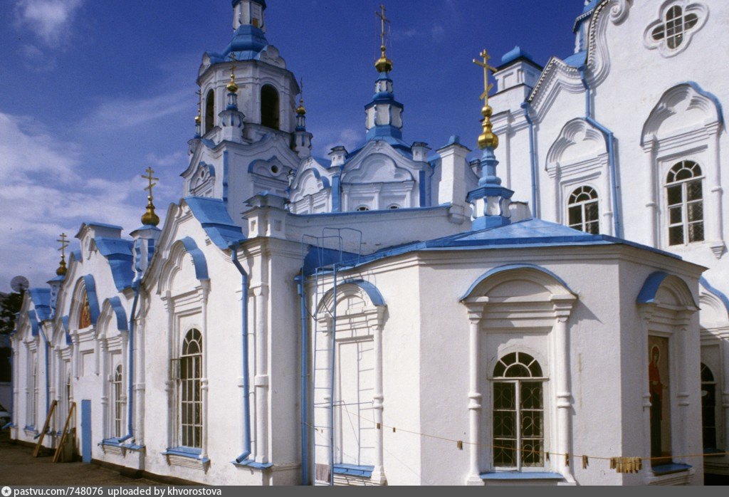 Храм иконы божией матери знамение