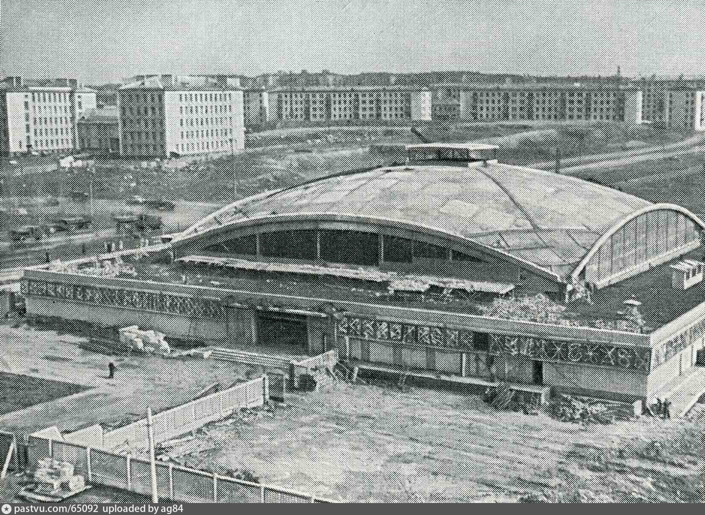 Черемушкинский рынок. Рынок Черемушки Москва. Черемушкинский рынок СССР. Черемушкинский рынок архитектура.