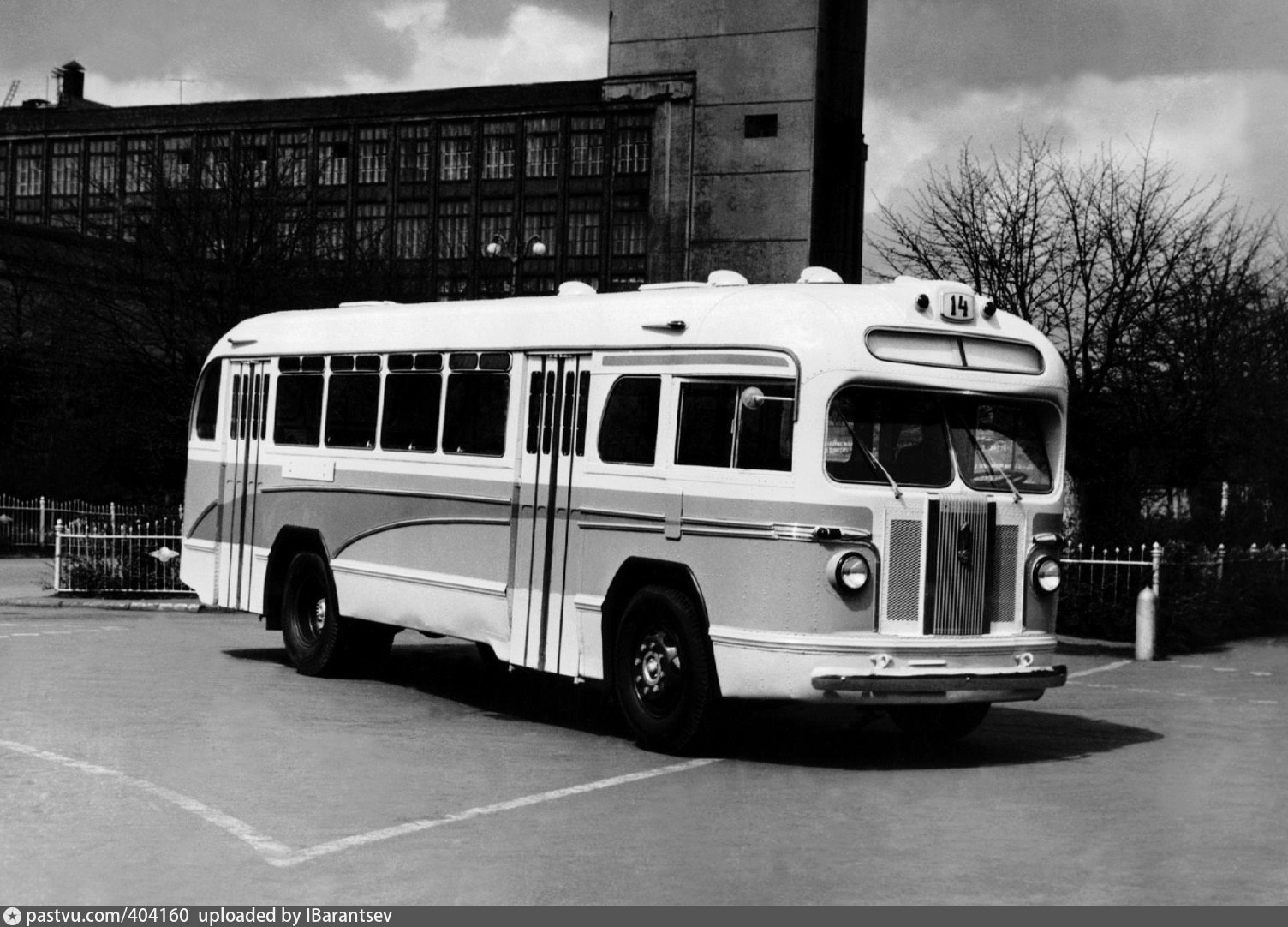 Автобус ЗИС-155