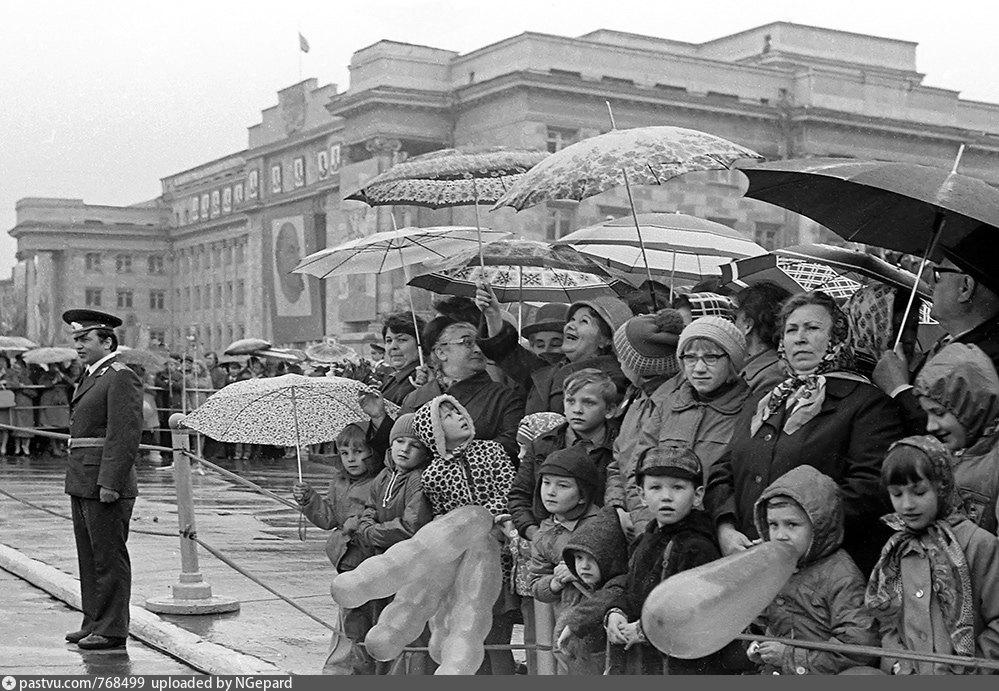 Оренбург 1960. Оренбург 1960 Чкалова. Эпоха СССР. СССР 70 годы. Оренбург в 70-е годы.