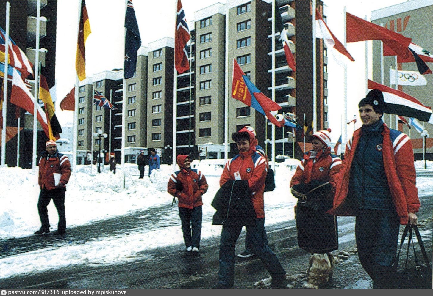 Олимпийская деревня хоккей лого