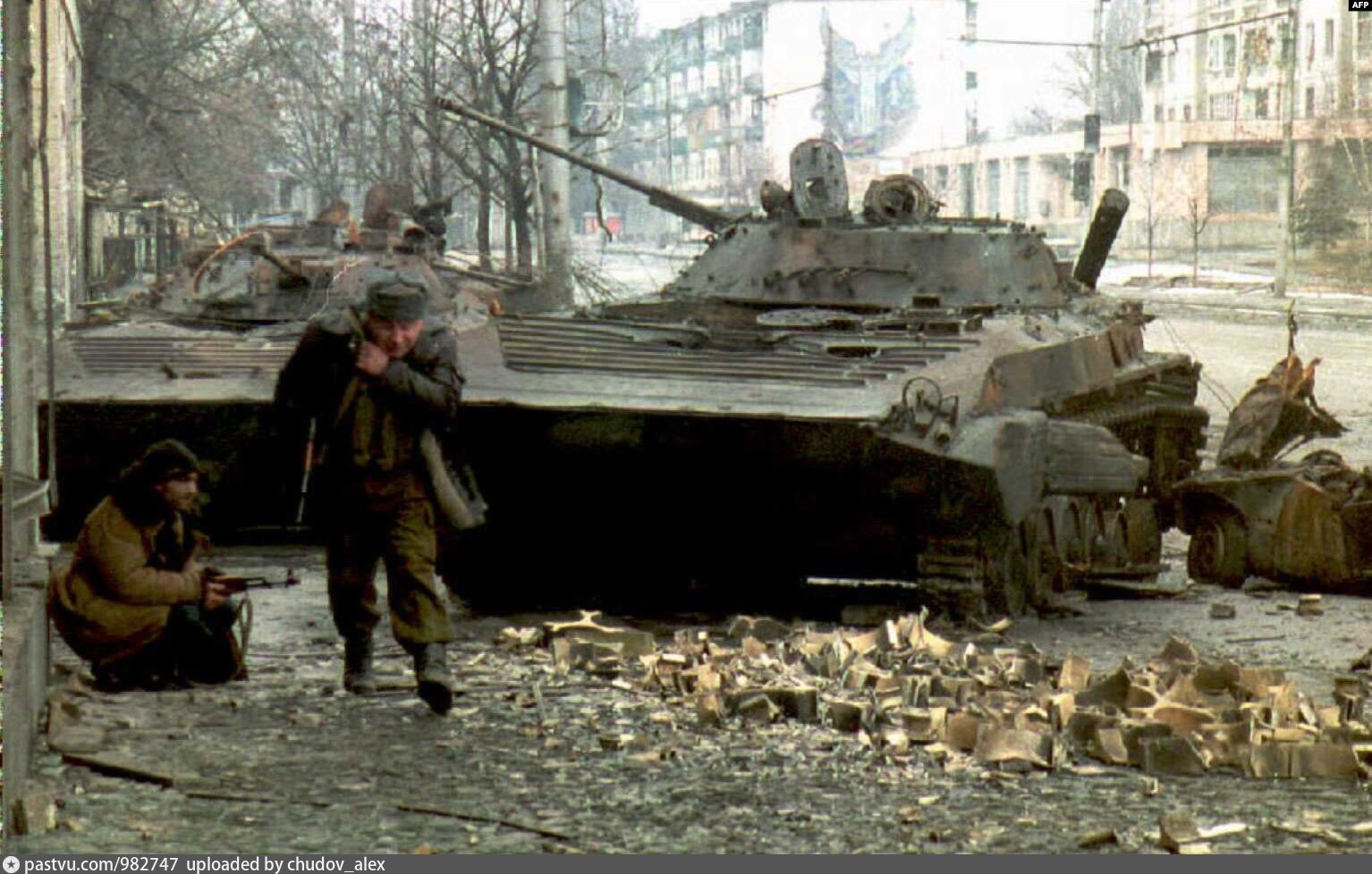 Чечня солдат 1995 Грозный