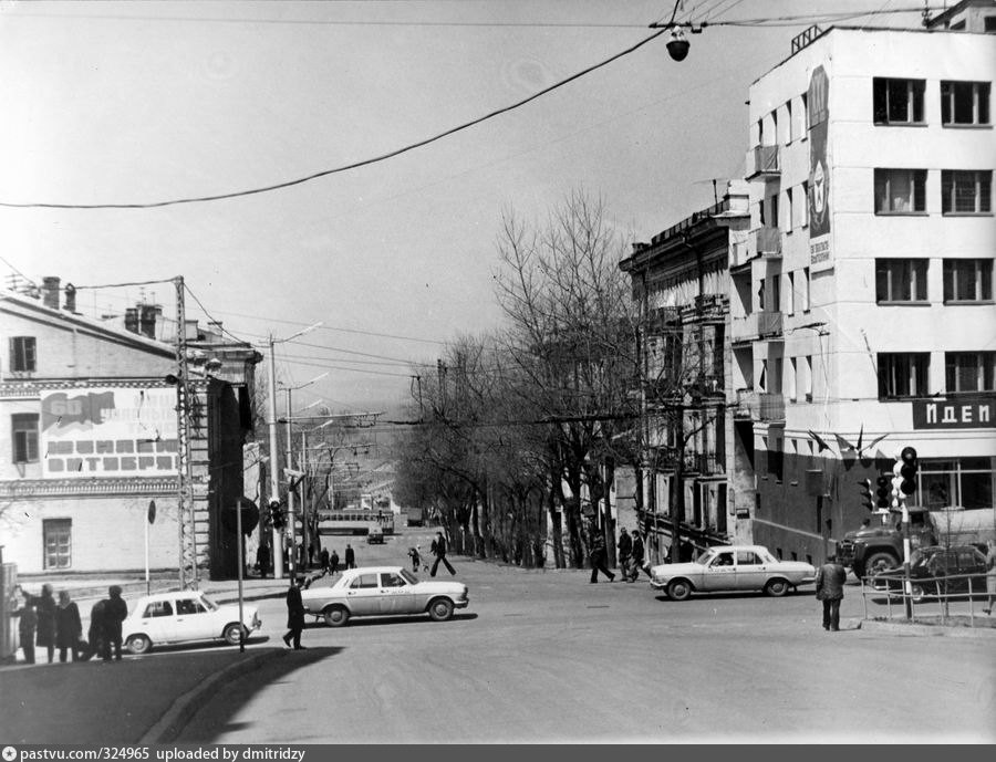 Старая 13. Владивосток СССР площадь Семеновская. Луговая Владивосток исторические. Владивосток Церковь на океанском проспекте 1960. Владивосток СССР Семеновская 20.