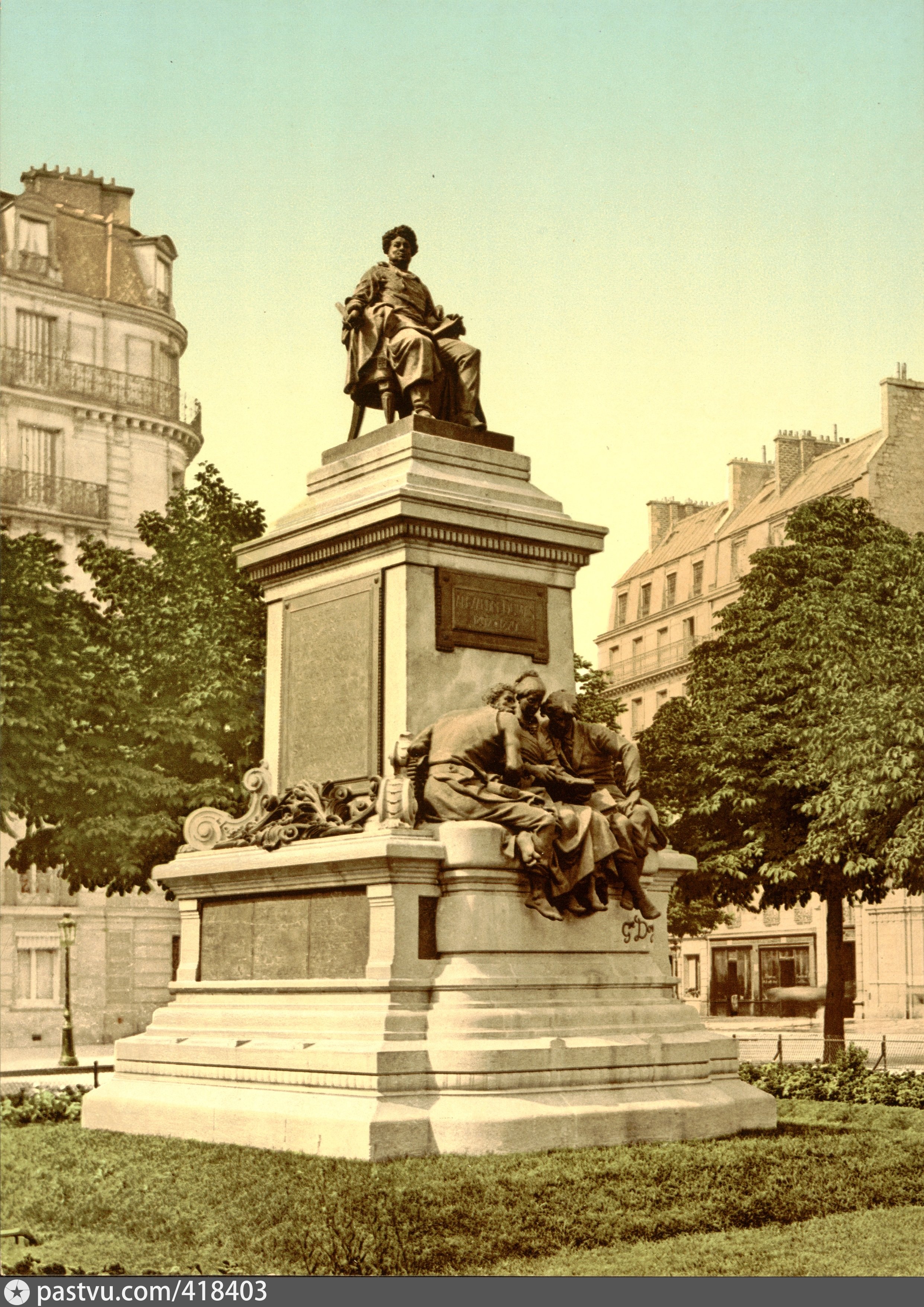 памятники в во франции