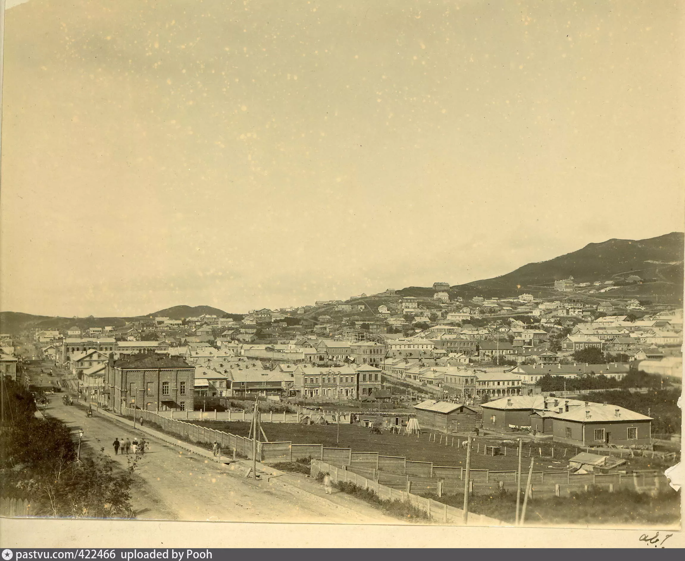 Владивосток в 19 веке. Владивосток, улица Покровская 1910. Владивосток 1900 год. Владивосток 1930 год. Владивосток раньше.