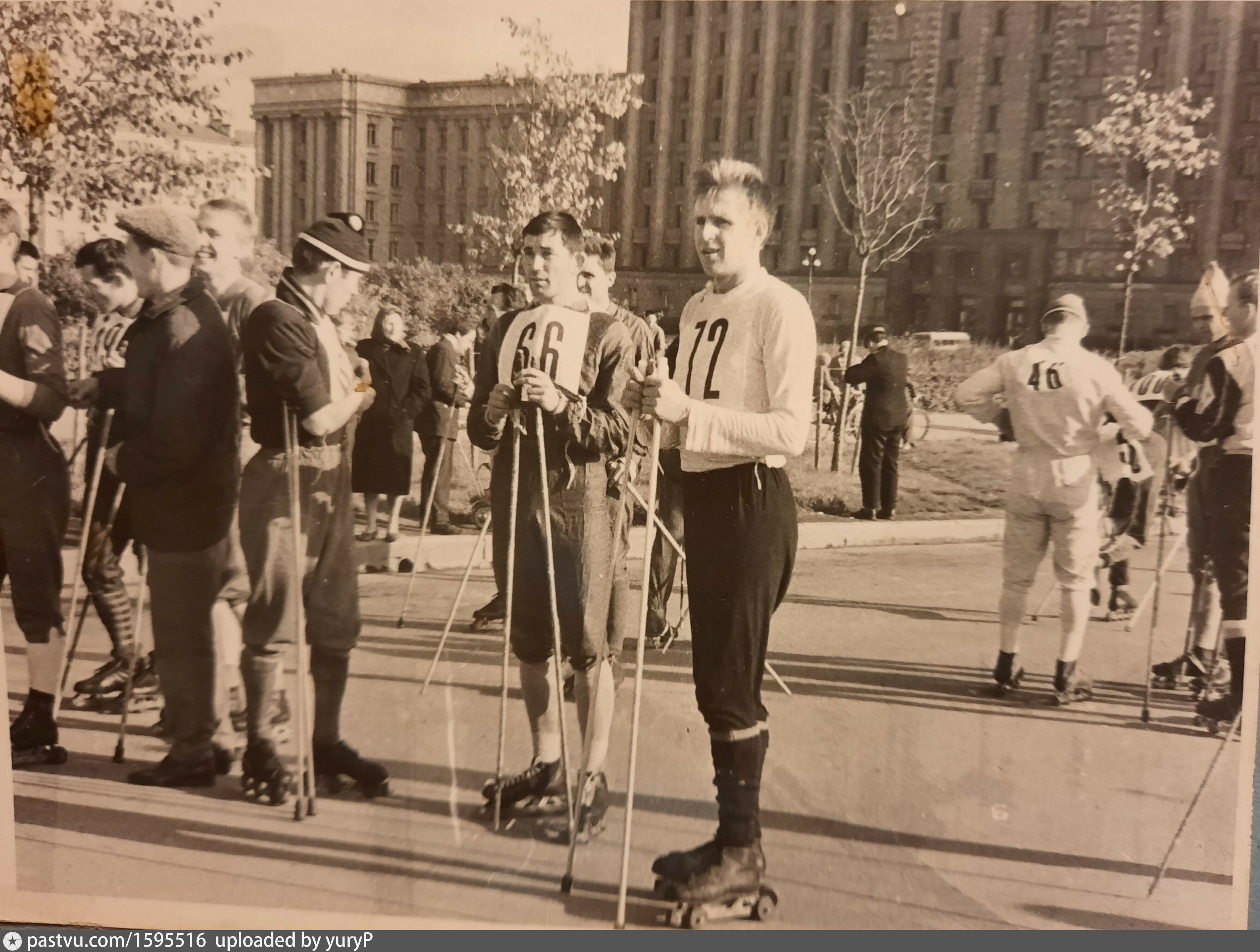 Выборг пробег. Пробег Пушкин Ленинград. Ленинград 1963. Ленинград 1963 год фото. Знак пробег Пушкин Ленинград.