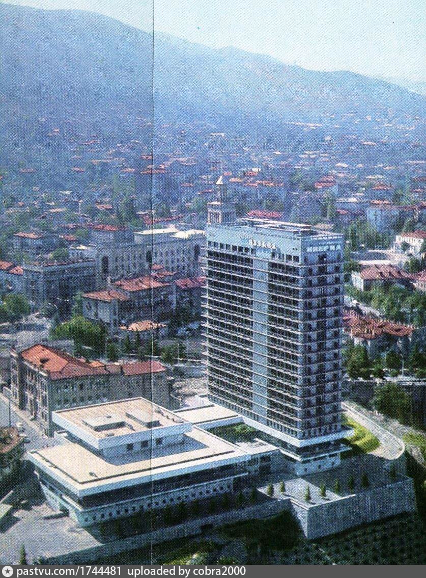 Тбилиси гостиница иверия