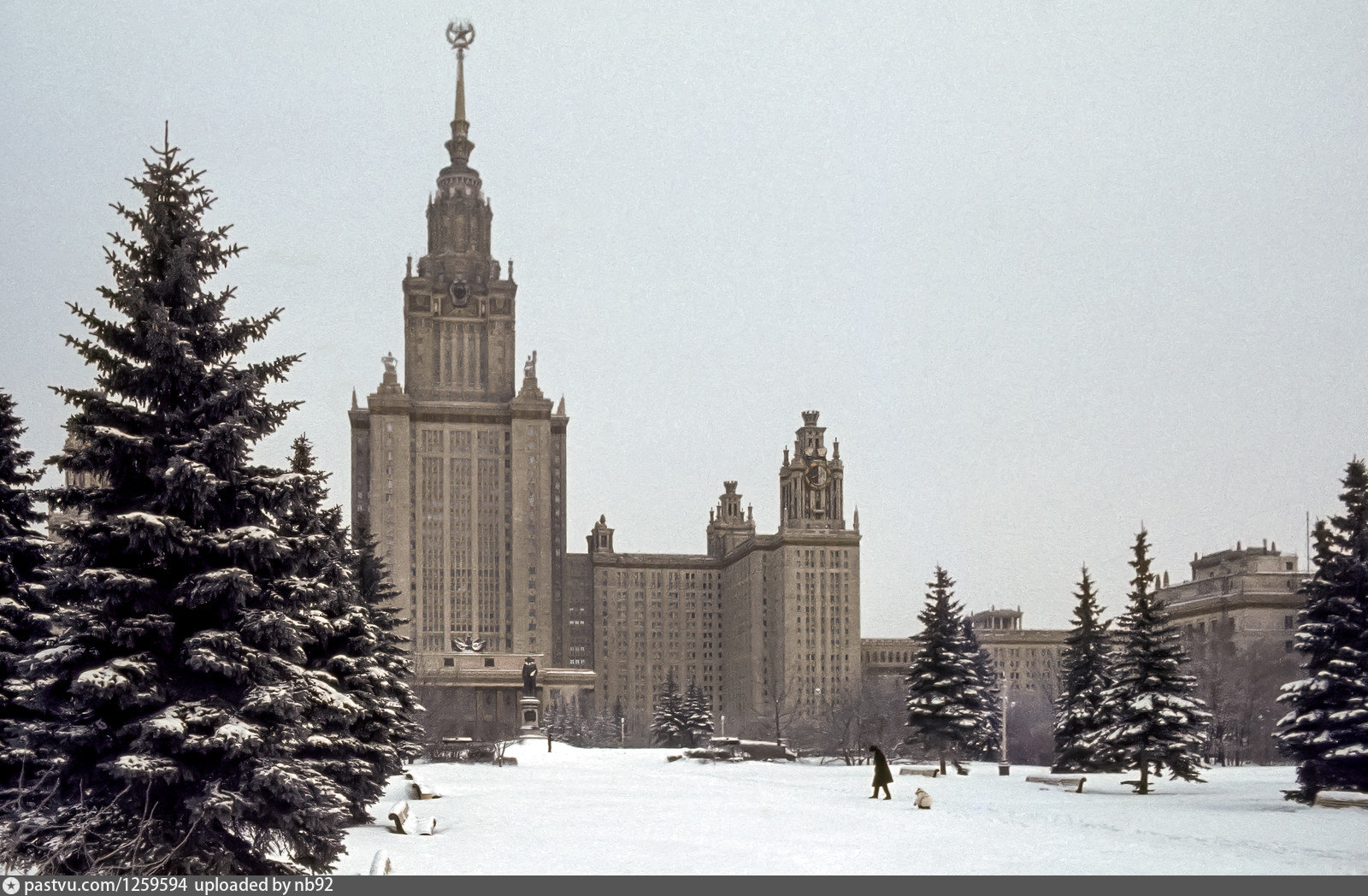 Здание московского университета стиль