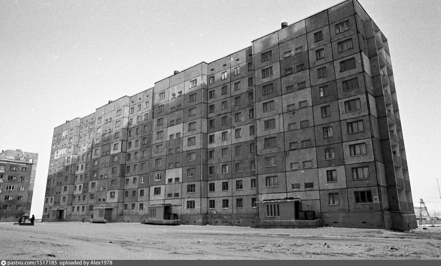 Фото домов ссср. Норильск 70-х. Норильск девятиэтажки. Старый Норильск 1970. Норильск хрущевки.