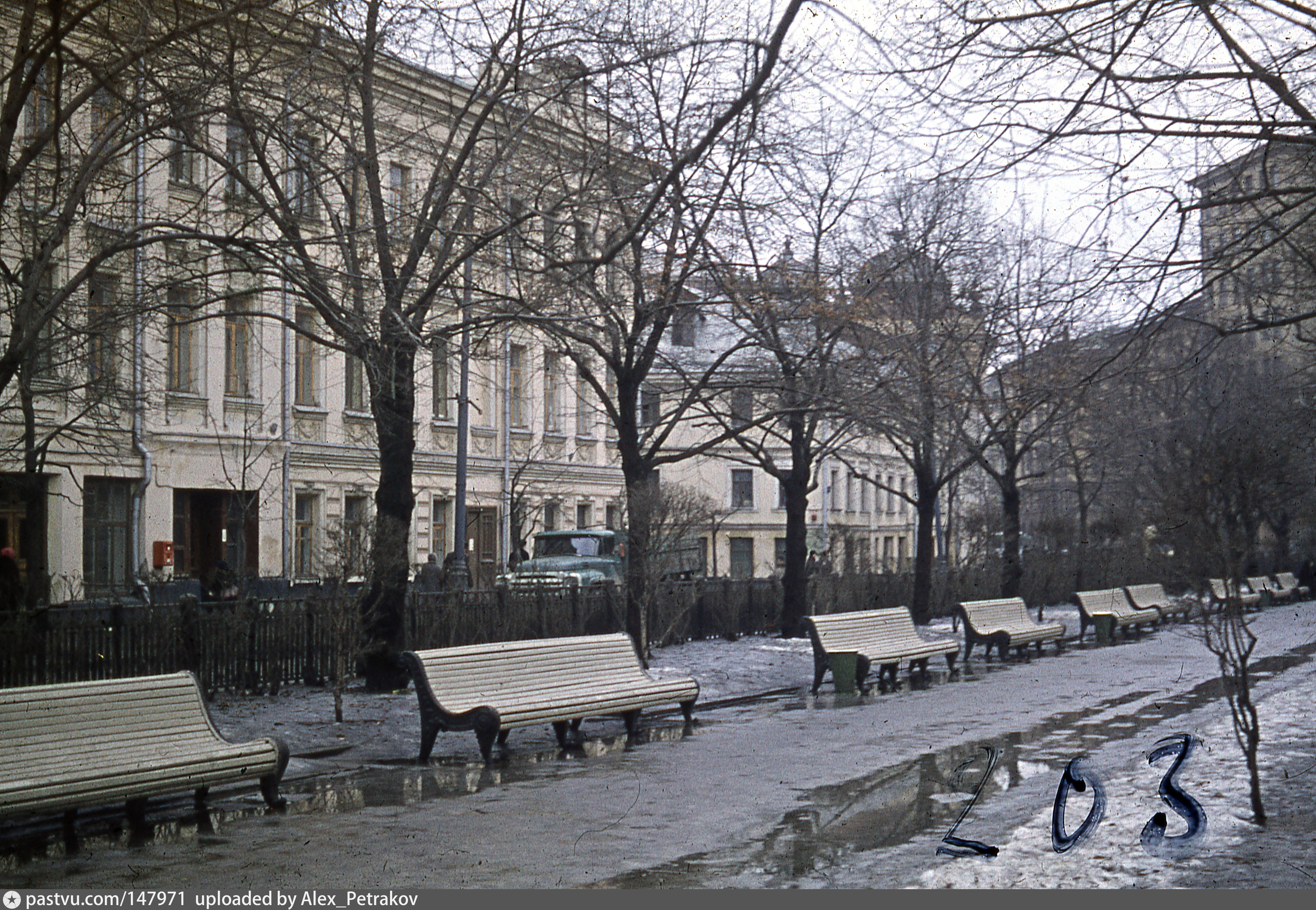 Ул неглинная москва фото