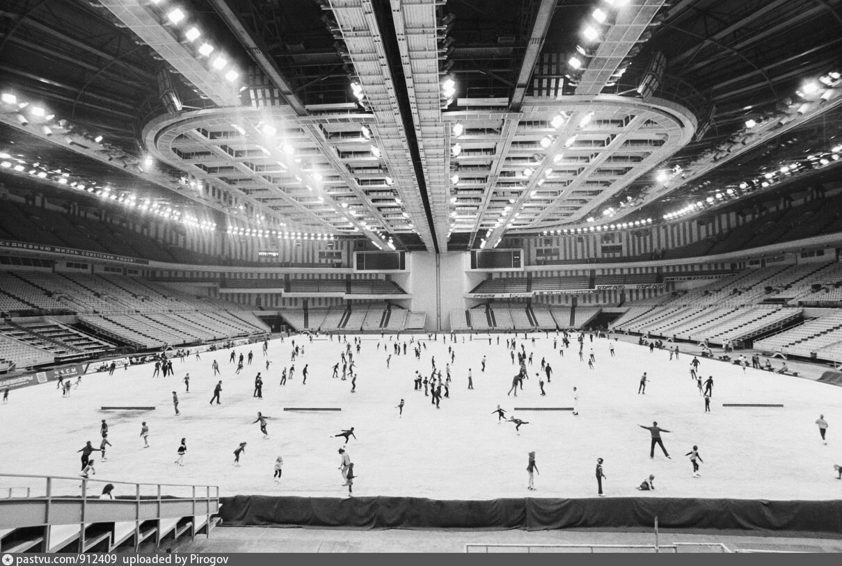 Старый олимпийский. Посохин спорткомплекс Олимпийский. Спорткомплекс Олимпийский 80 год. Посохин. Спорткомплекс «Олимпийский». 1980. Олимпийский Арена Москва.