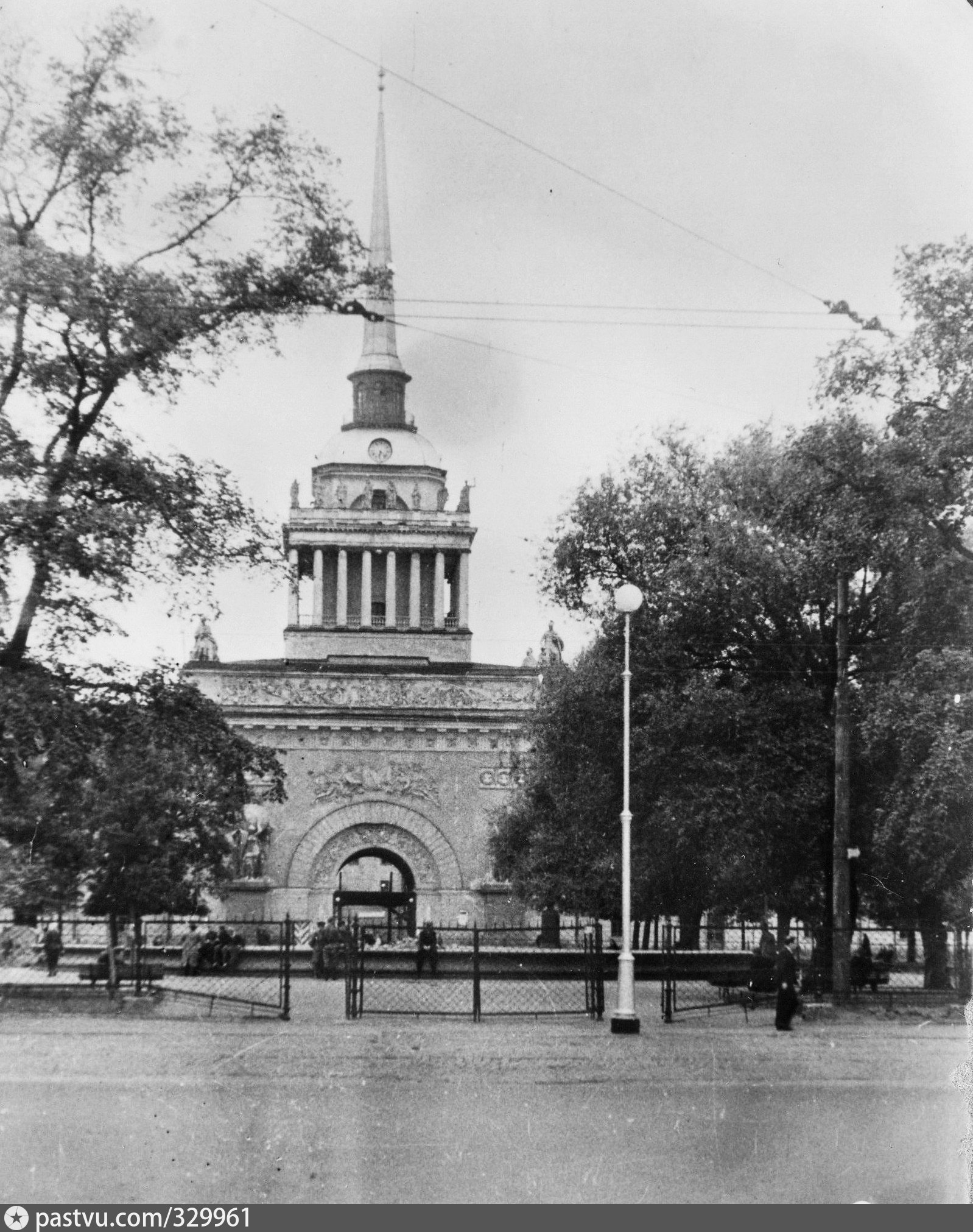 Адмиралтейство николаев фото