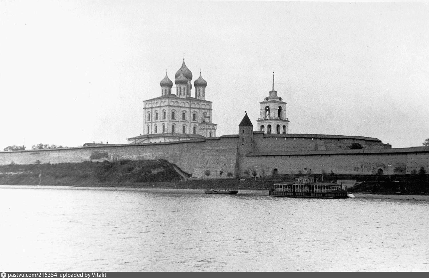 Деревянный храм Псков 10 век