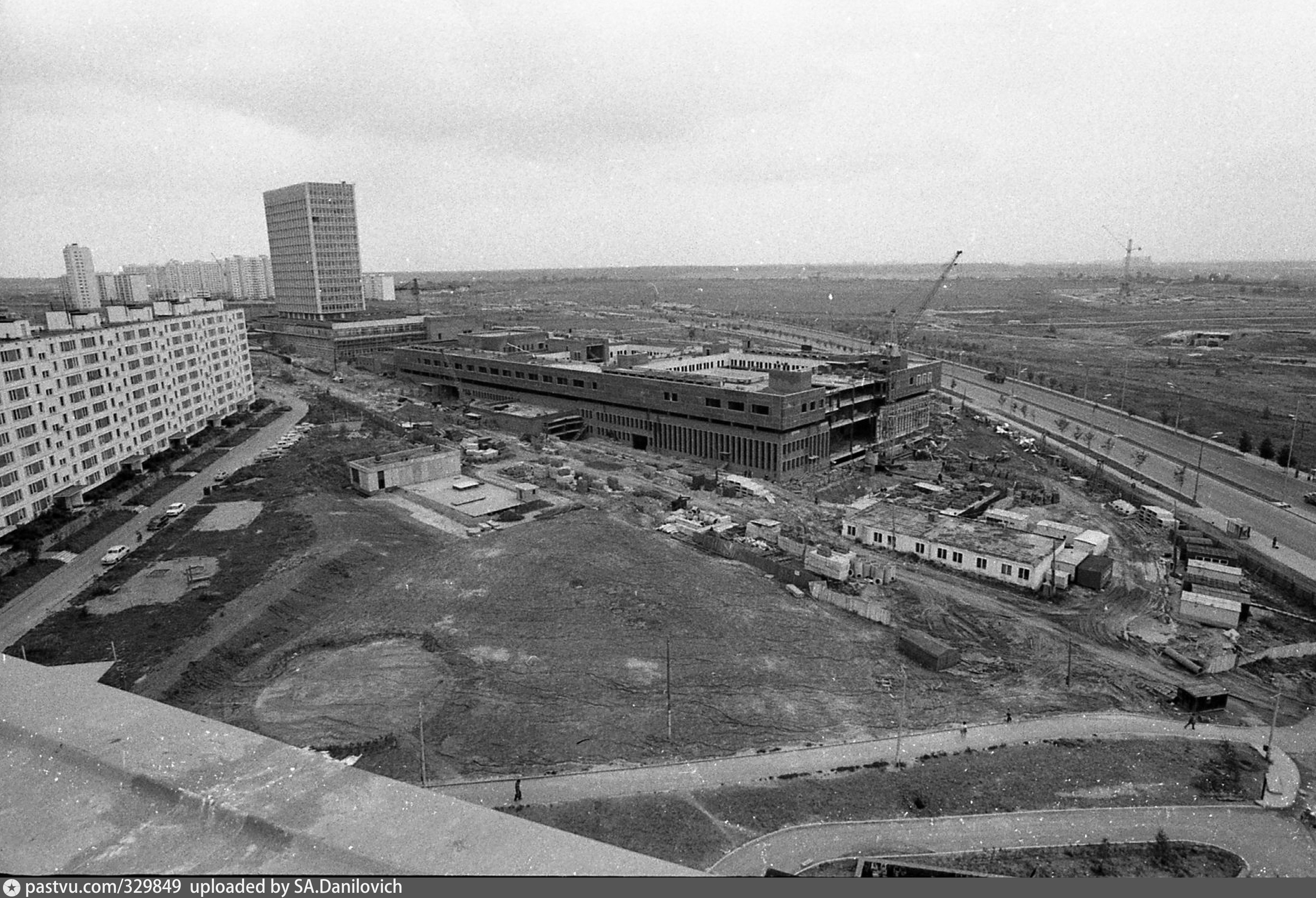 Советский западный. Проспект Вернадского 1973. Проспект Вернадского 1990. Проспект Вернадского 1970. Проспект Вернадского 70-е годы.