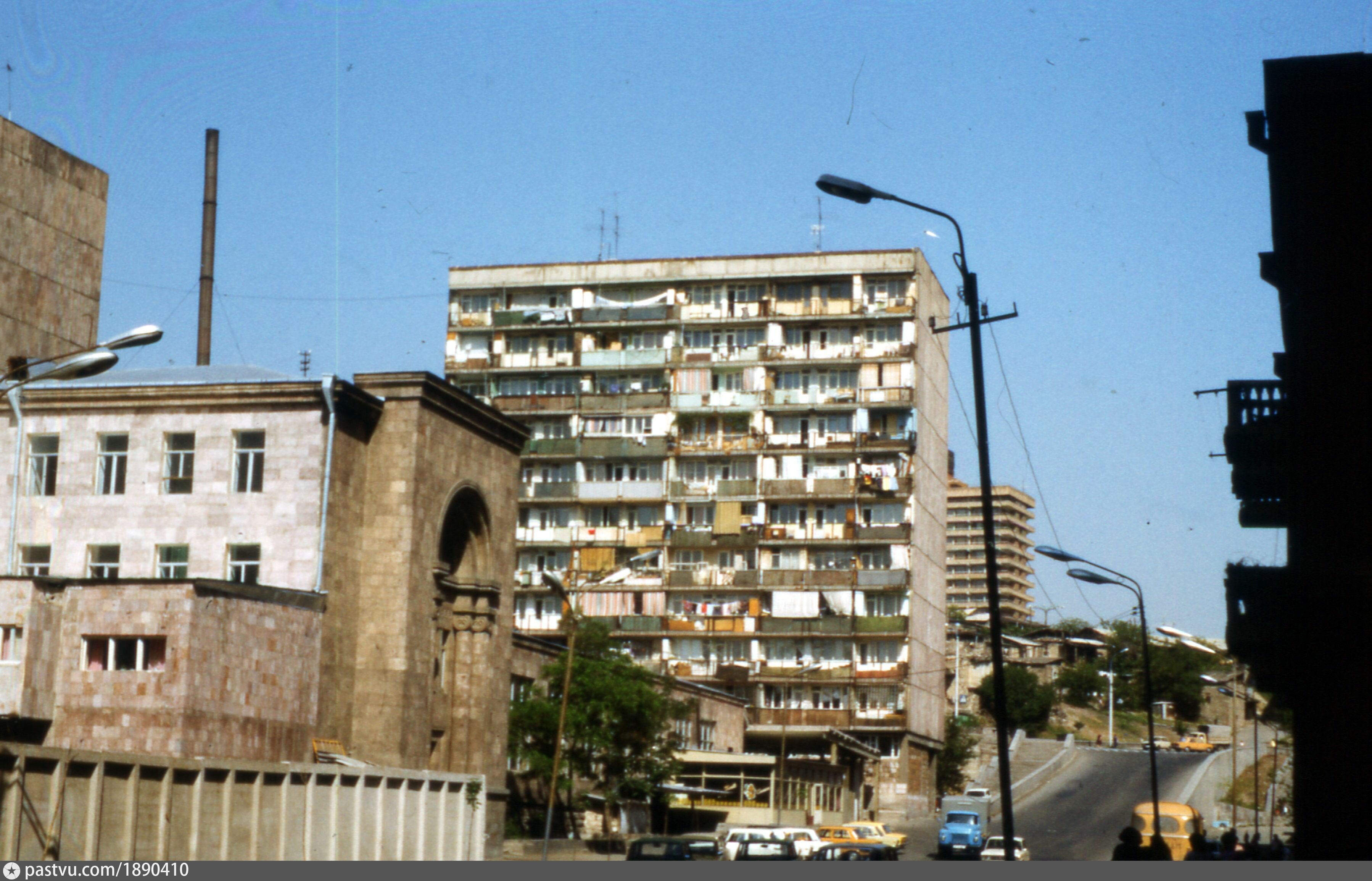 Ереван улица Амиряна 1 Шереп. Ереван 1980. Katsin Yerevan Ամիրյան փողոց, 4/6 отзывы.