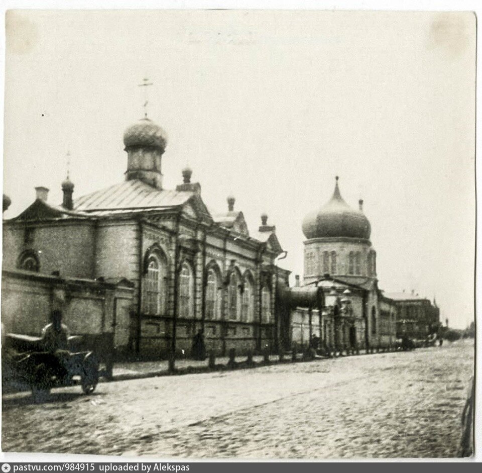 Единоверческая церковь. Никольская единоверческая Церковь Санкт-Петербург. Никольская единоверческая Церковь Казань. Спасо Преображенская Церковь Казань. Николаевская единоверческая Церковь.