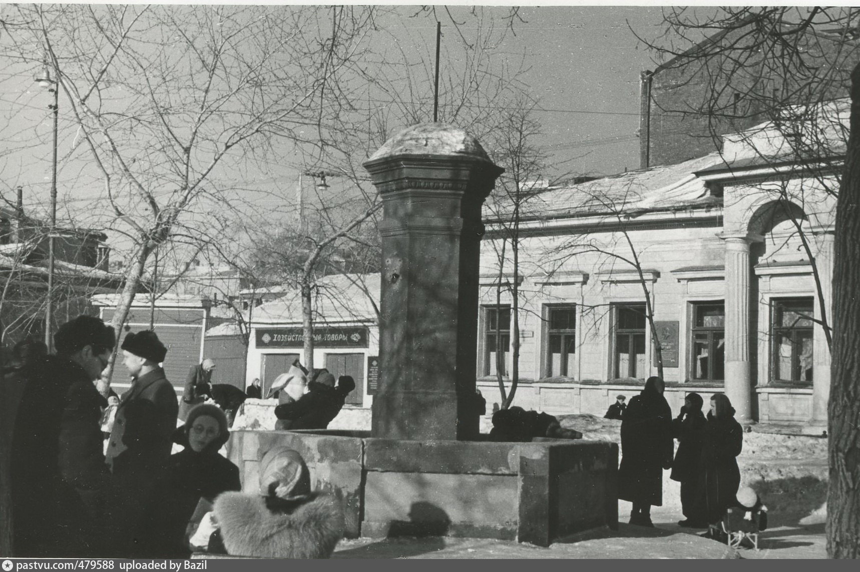 собачья площадка в москве