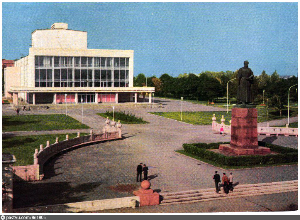 Осетинский театр