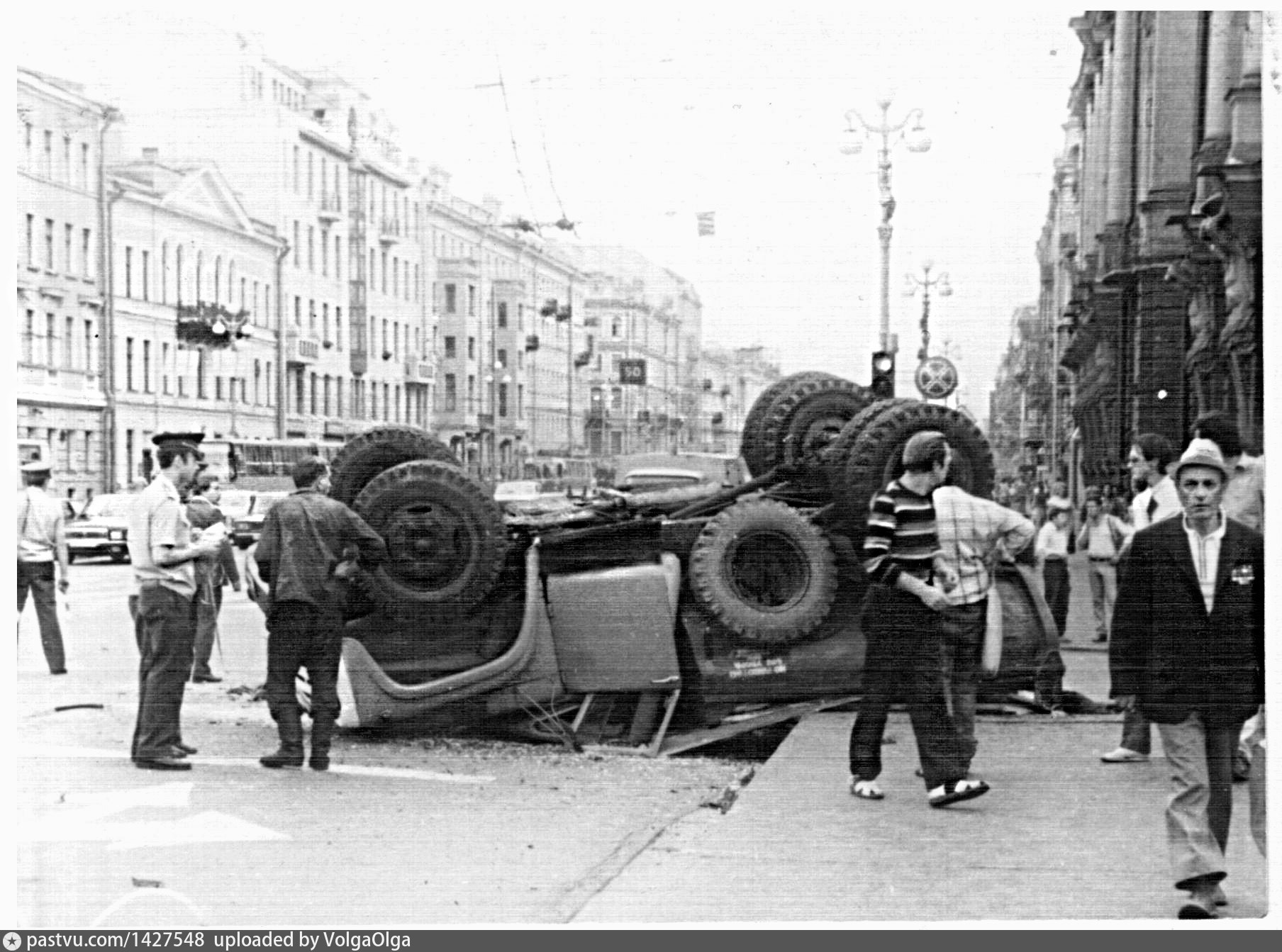 Ленинград 1983. Ленинград 1983 год. Ленинград 1983 год фото. Убийство в Ленинграде 1983.