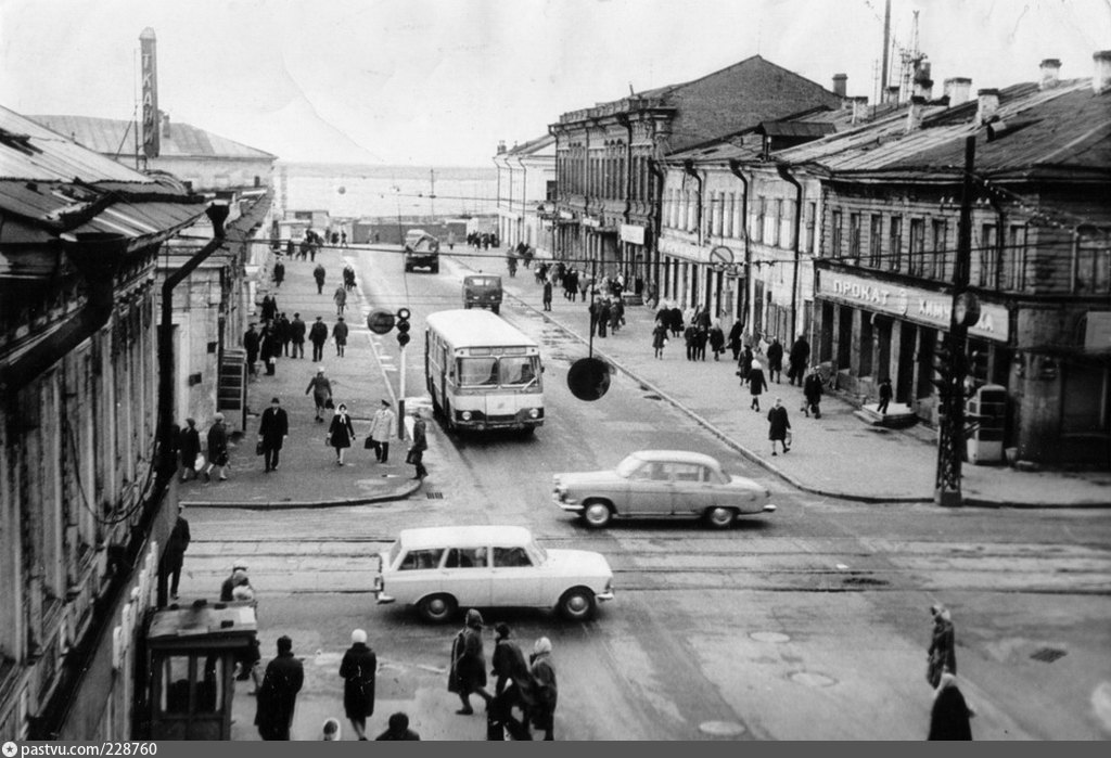 Старых какое время. Старый Архангельск ул.Поморская.. Поморская улица Архангельск. Поморская старинная улица Архангельск. Архангельск в 60 е годы.