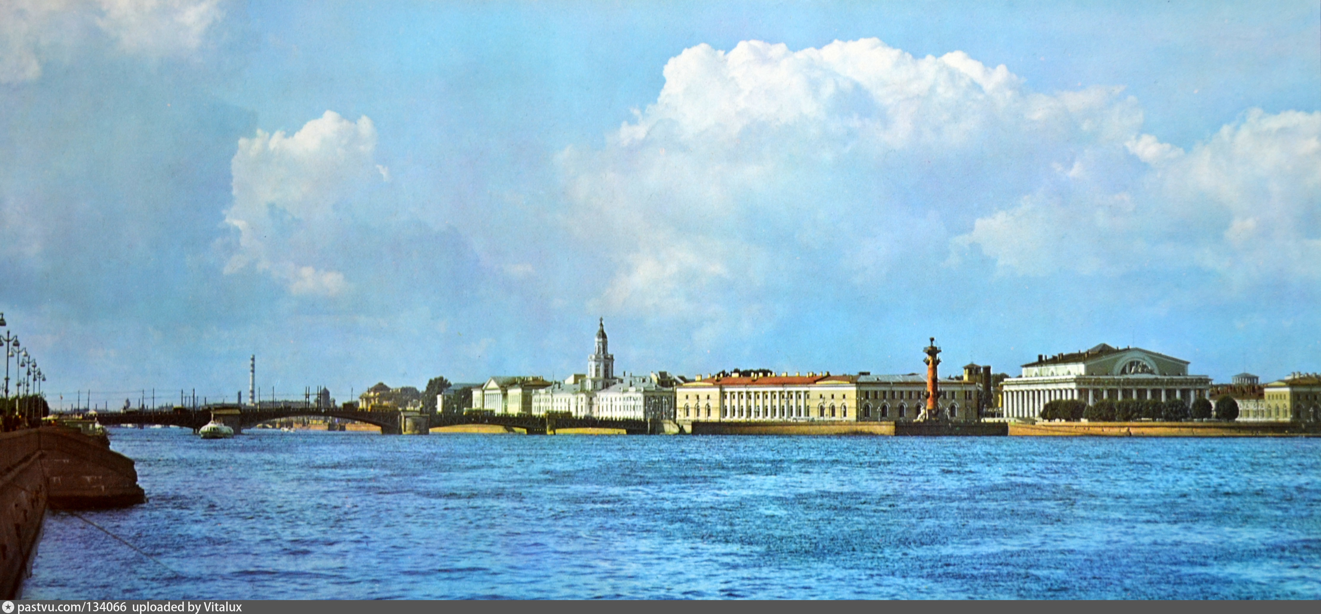 Санкт Петербург набережная Невы панорама