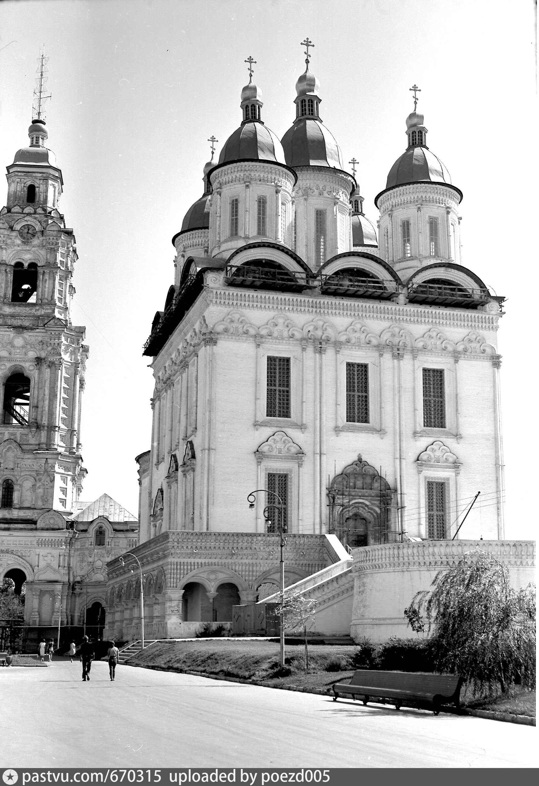 Советская астрахань. Ретро Астрахань. Астрахань 1979. Успенский собор в Астрахани история и факты. Астрахань Советская 2 год постройки 1955.