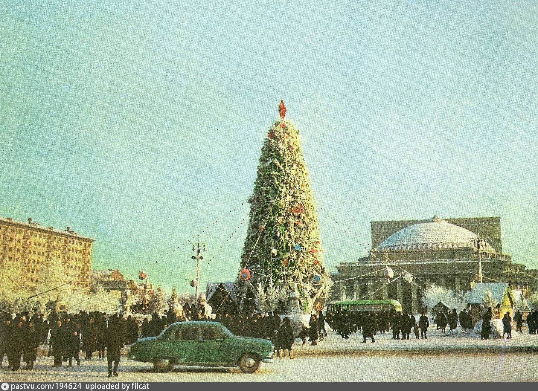 Елки на площади Ленина Новосибирск 1960