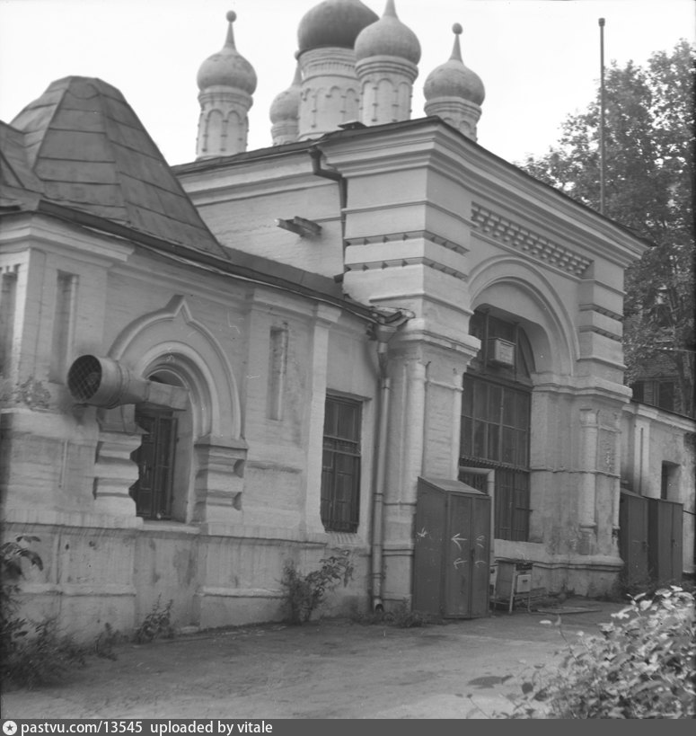 Златоустовский монастырь в москве